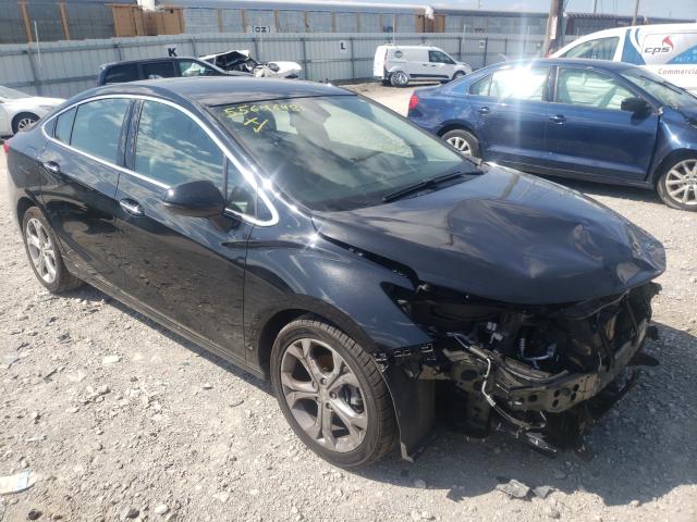 CHEVROLET CRUZE PREM 2018 1g1bf5sm4j7109115