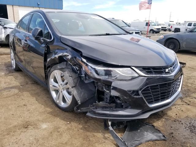 CHEVROLET CRUZE PREM 2018 1g1bf5sm5j7214147