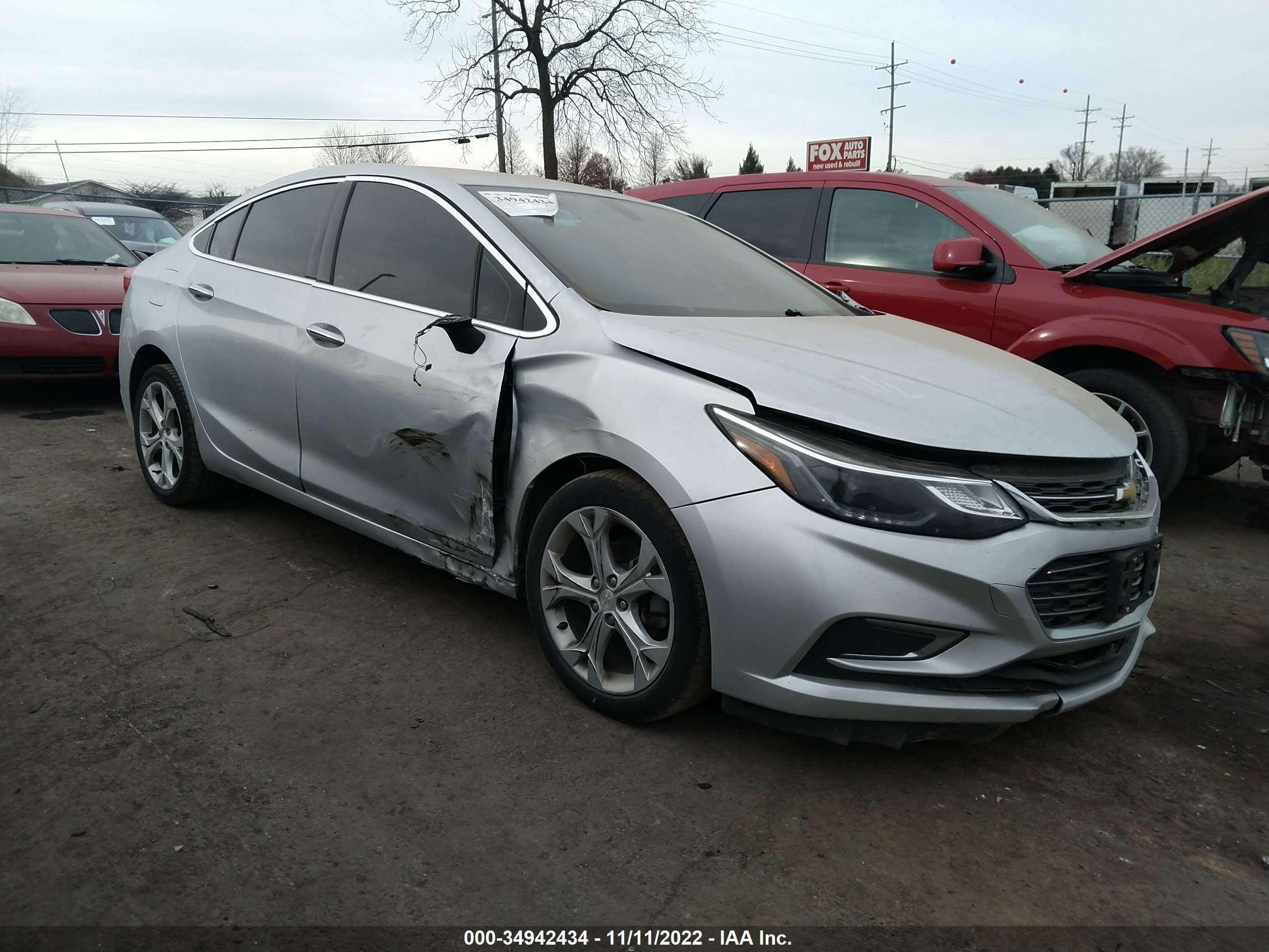 CHEVROLET CRUZE 2017 1g1bf5sm6h7230626