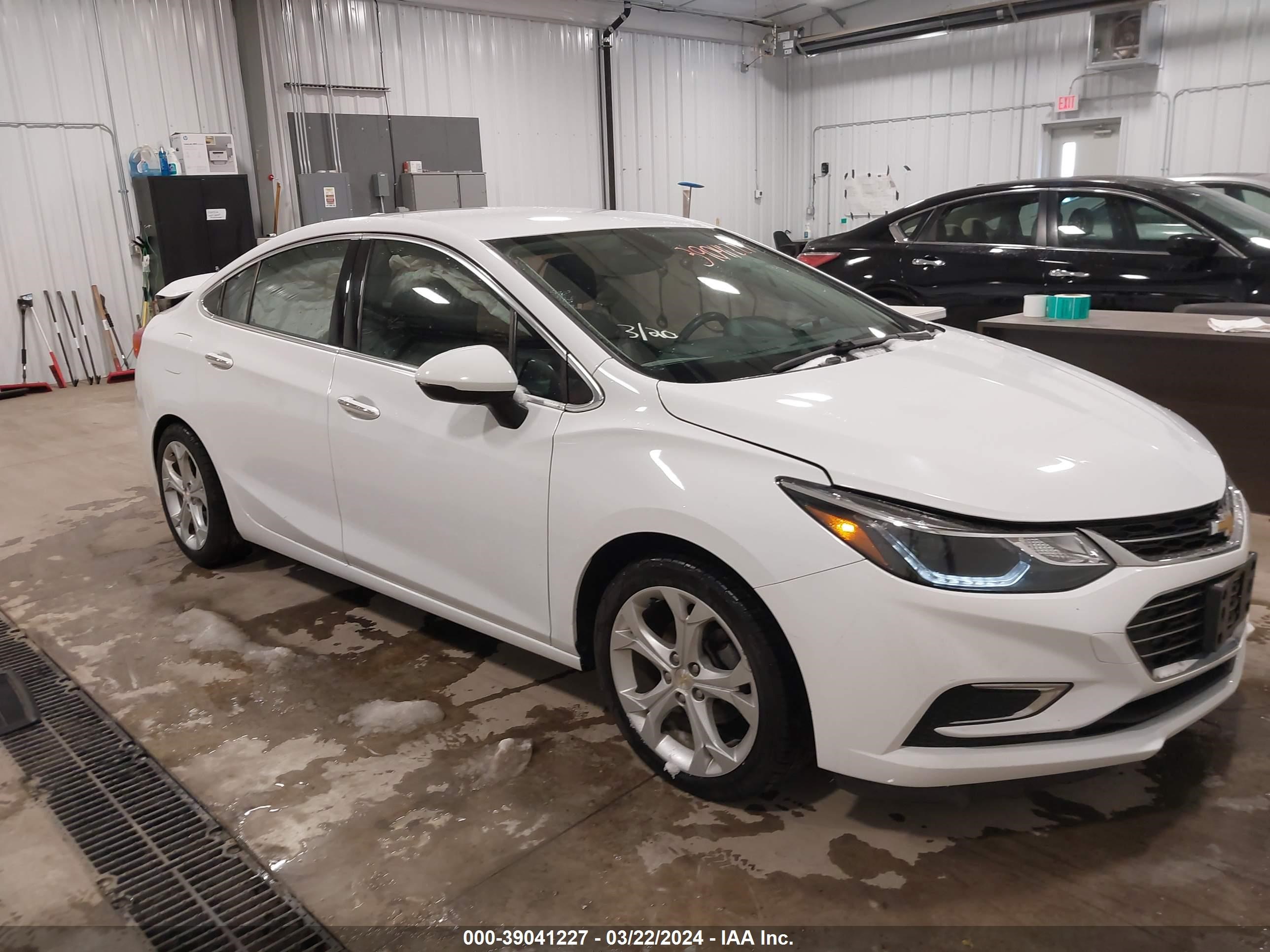 CHEVROLET CRUZE 2017 1g1bf5sm7h7151594