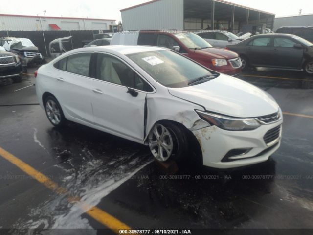 CHEVROLET CRUZE 2018 1g1bf5sm9j7169536