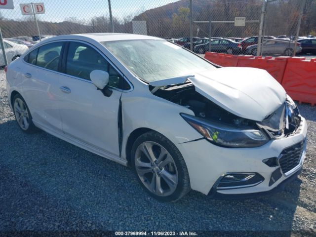 CHEVROLET CRUZE 2018 1g1bf5smxj7161655