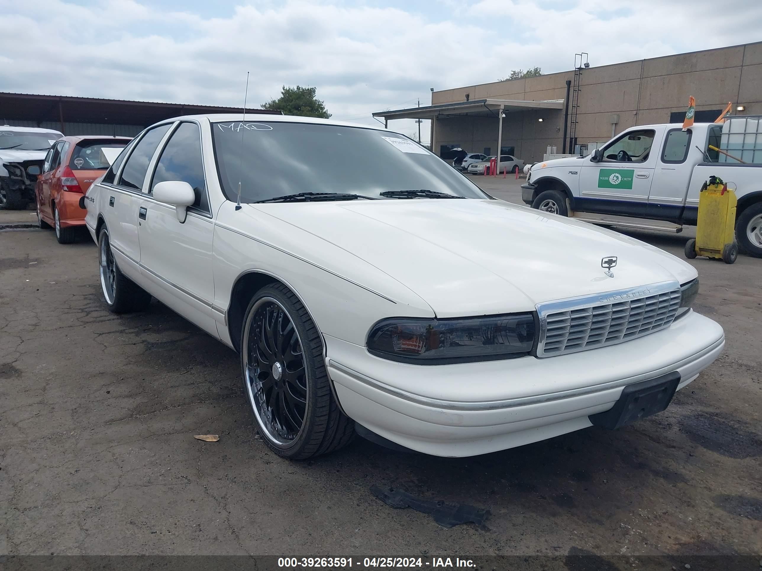 CHEVROLET CAPRICE 1993 1g1bl53e8pr107218