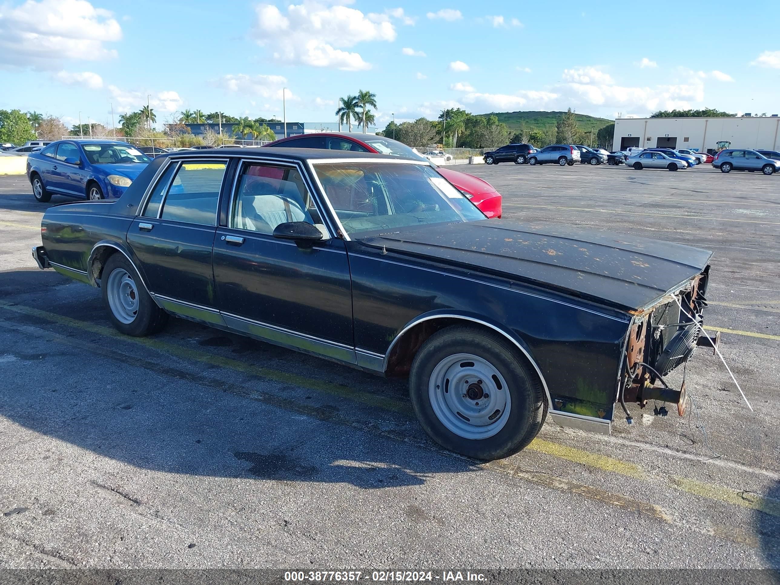 CHEVROLET CAPRICE 1989 1g1bn51e1kr158775