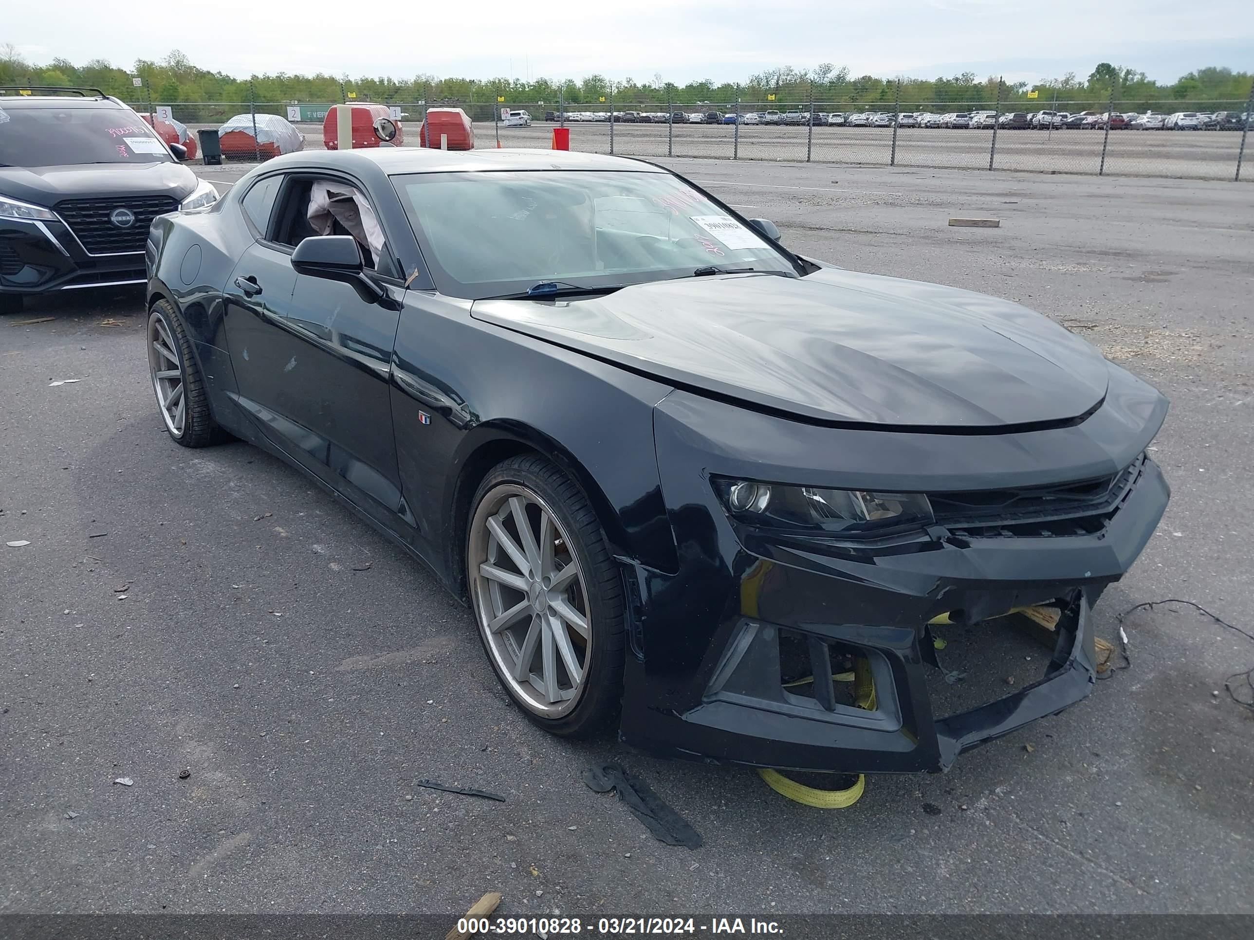 CHEVROLET CAMARO 2017 1g1fb1rs0h0173083