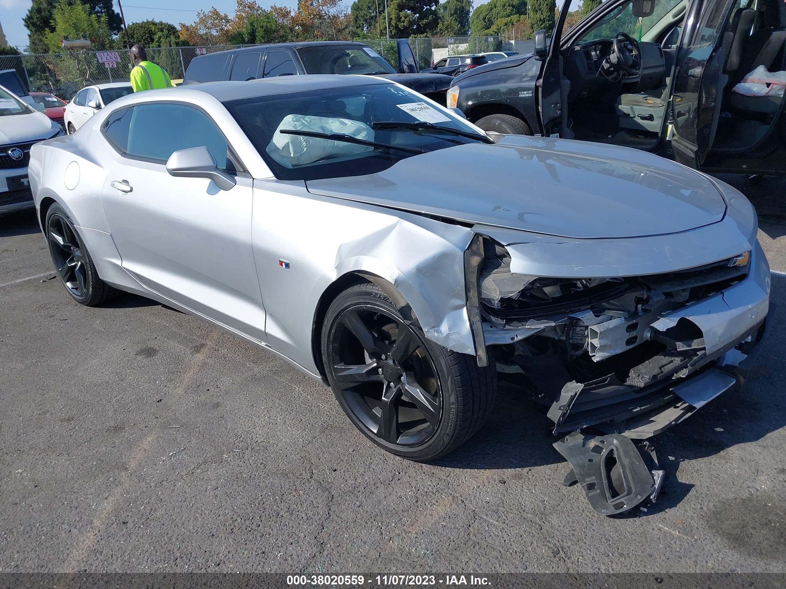 CHEVROLET CAMARO 2017 1g1fb1rs0h0177179