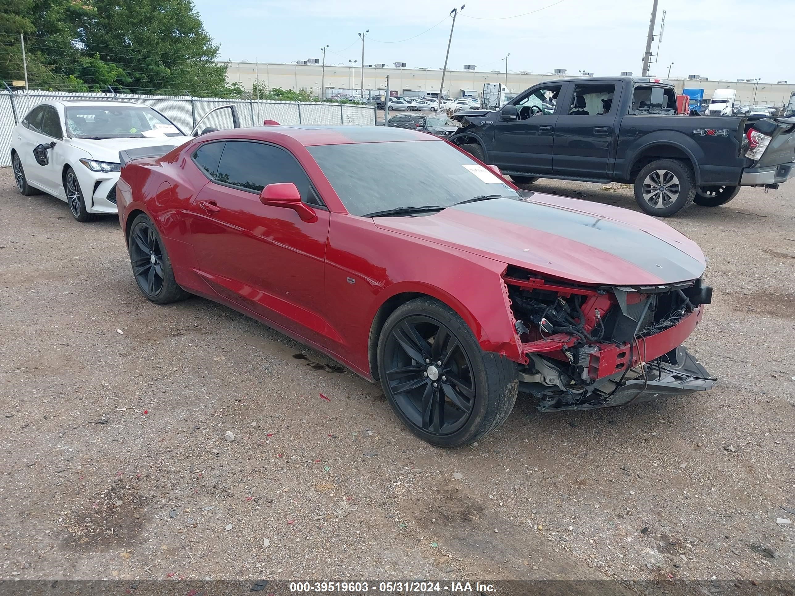 CHEVROLET CAMARO 2018 1g1fb1rs0j0102648