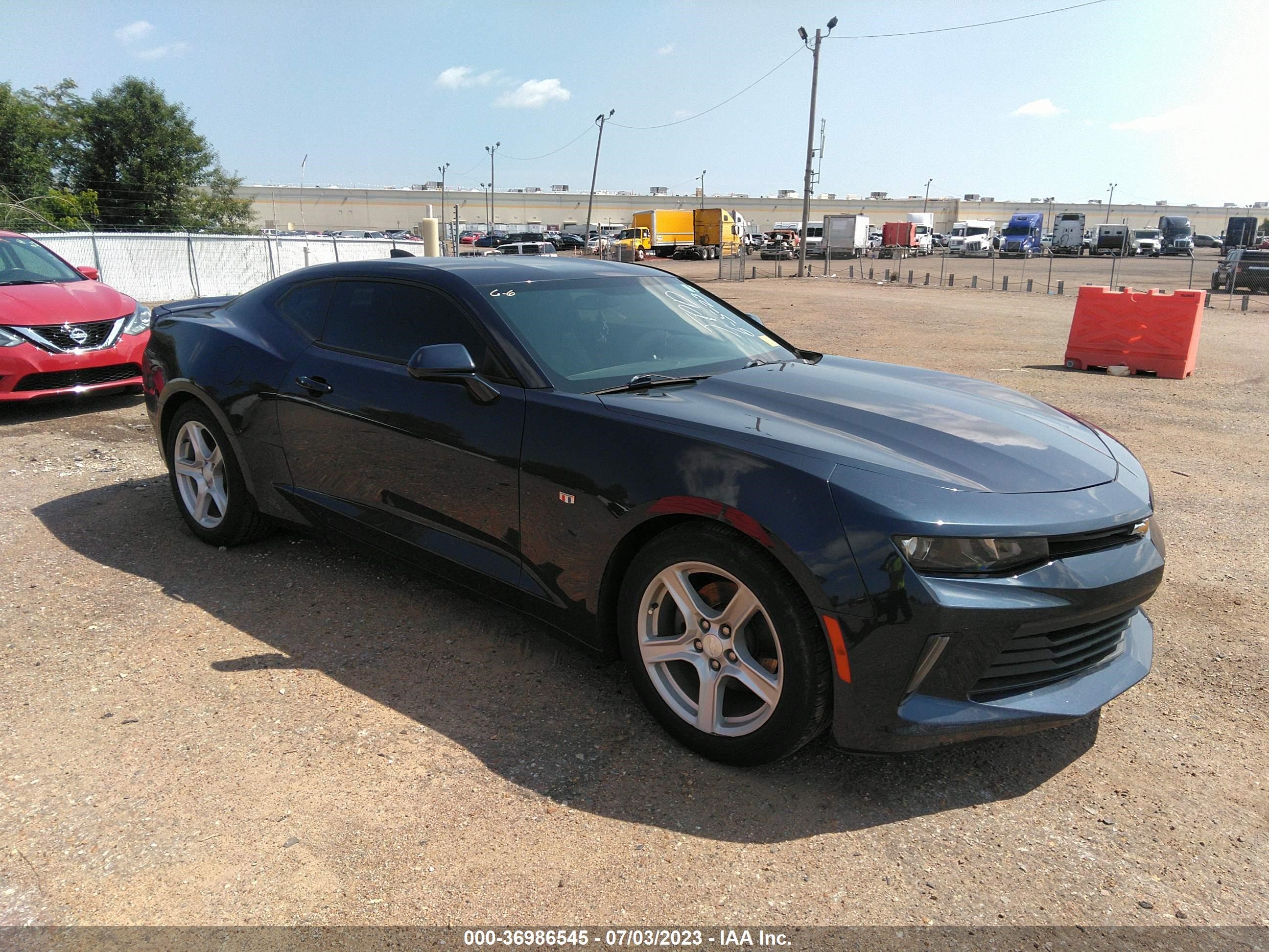 CHEVROLET CAMARO 2016 1g1fb1rs2g0135465