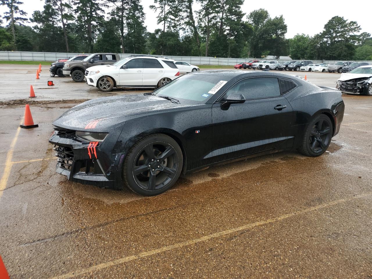 CHEVROLET CAMARO 2018 1g1fb1rs2j0179036