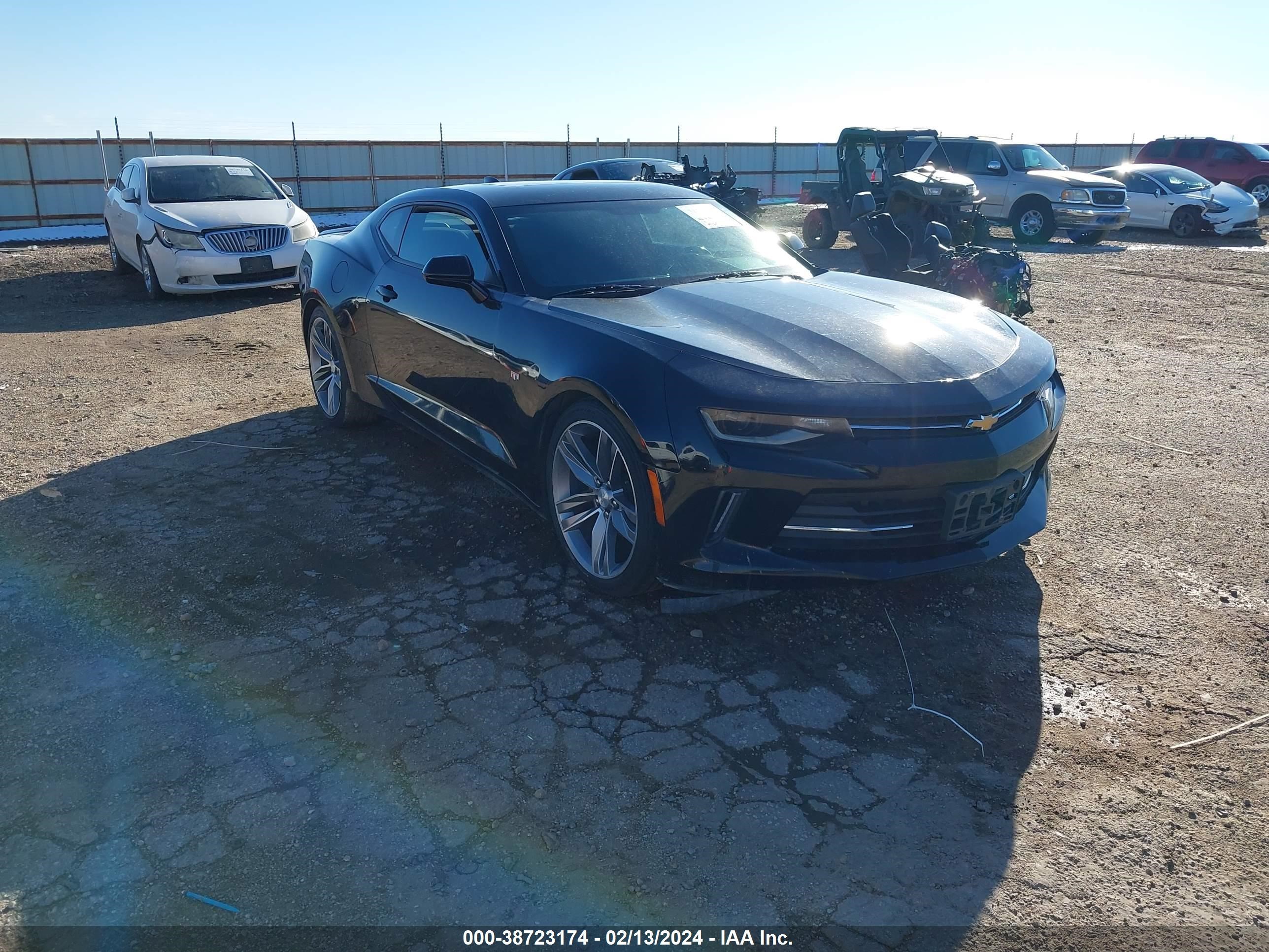 CHEVROLET CAMARO 2017 1g1fb1rs9h0205478