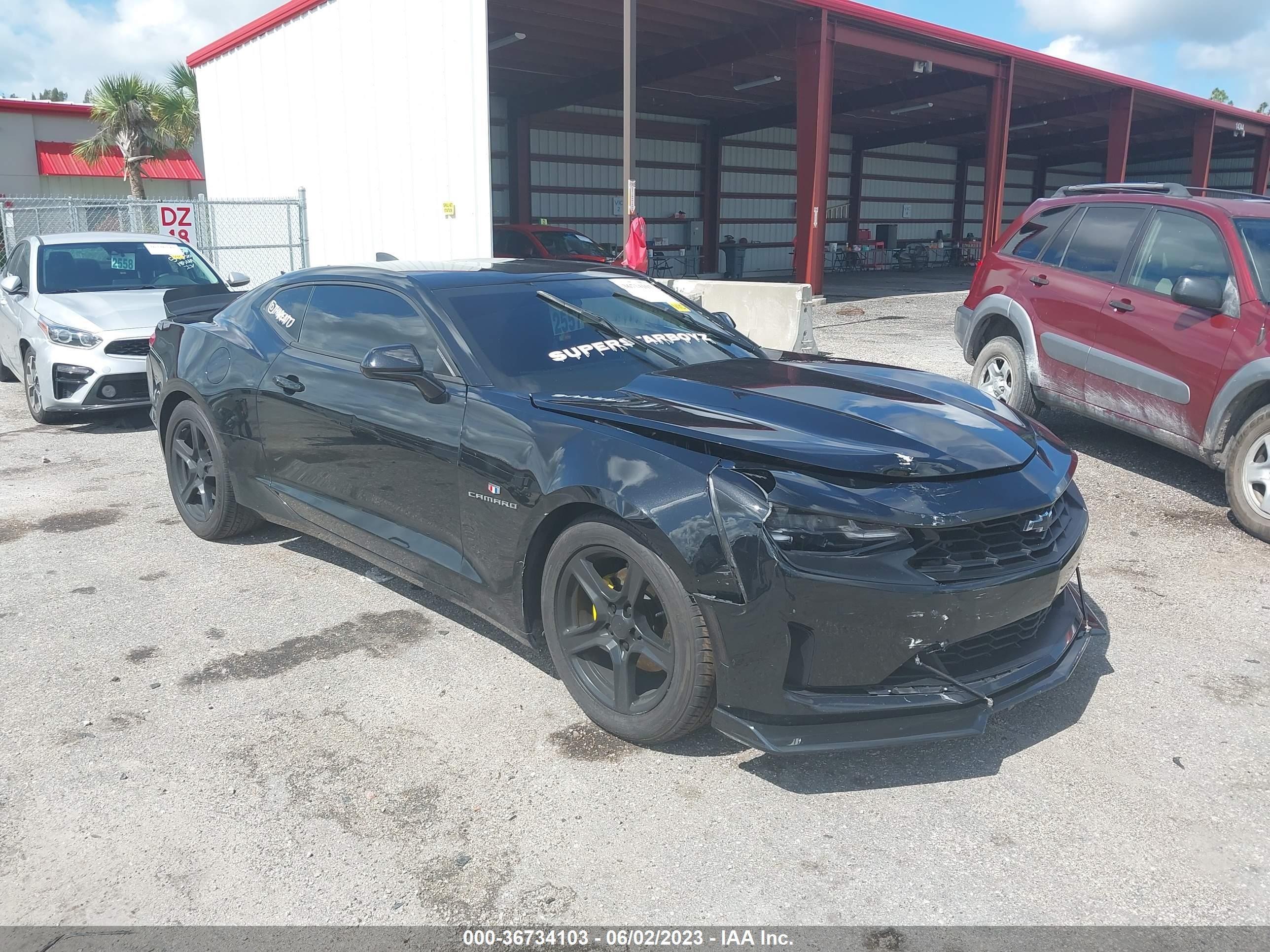 CHEVROLET CAMARO 2019 1g1fb1rx7k0131352