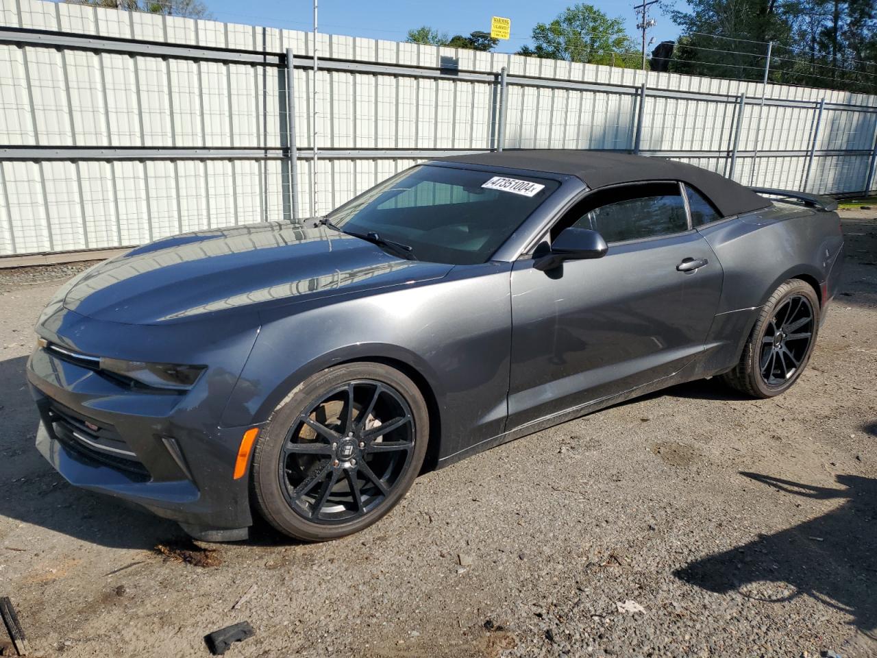 CHEVROLET CAMARO 2017 1g1fb3ds8h0207600