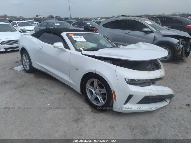 CHEVROLET CAMARO 2018 1g1fb3dx6j0120814