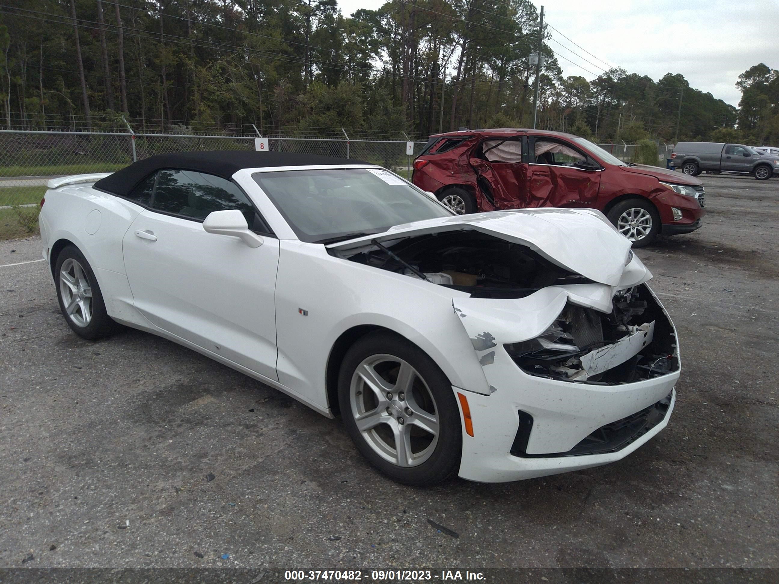 CHEVROLET CAMARO 2020 1g1fb3dx6l0118404