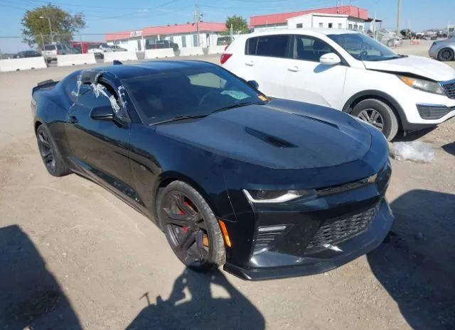 CHEVROLET CAMARO 2017 1g1fe1r75h0211569