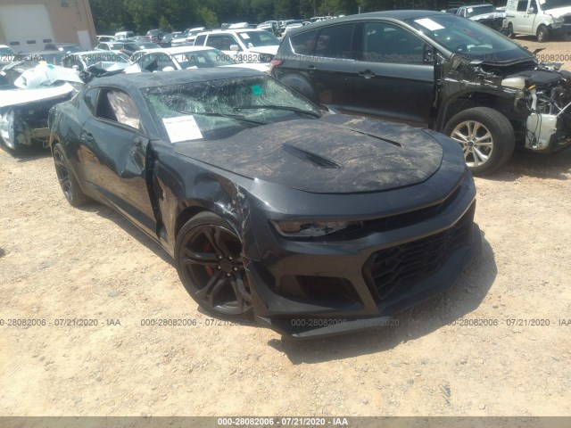 CHEVROLET CAMARO 2018 1g1fe1r75j0130108