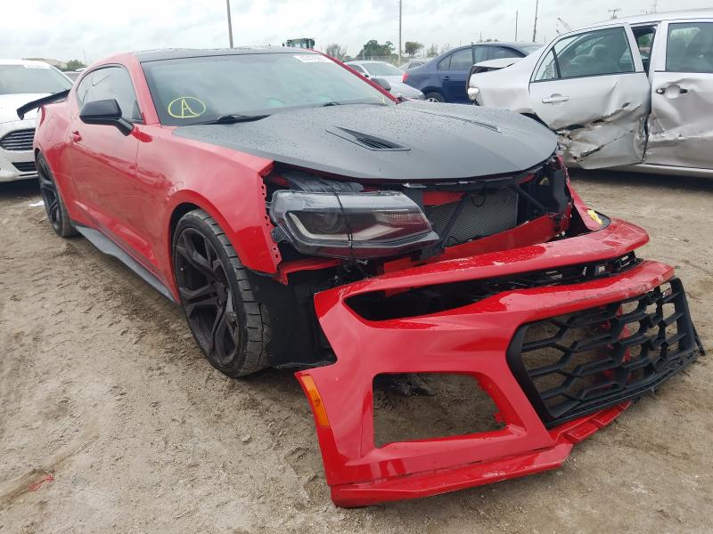 CHEVROLET CAMARO SS 2017 1g1fe1r76h0191333