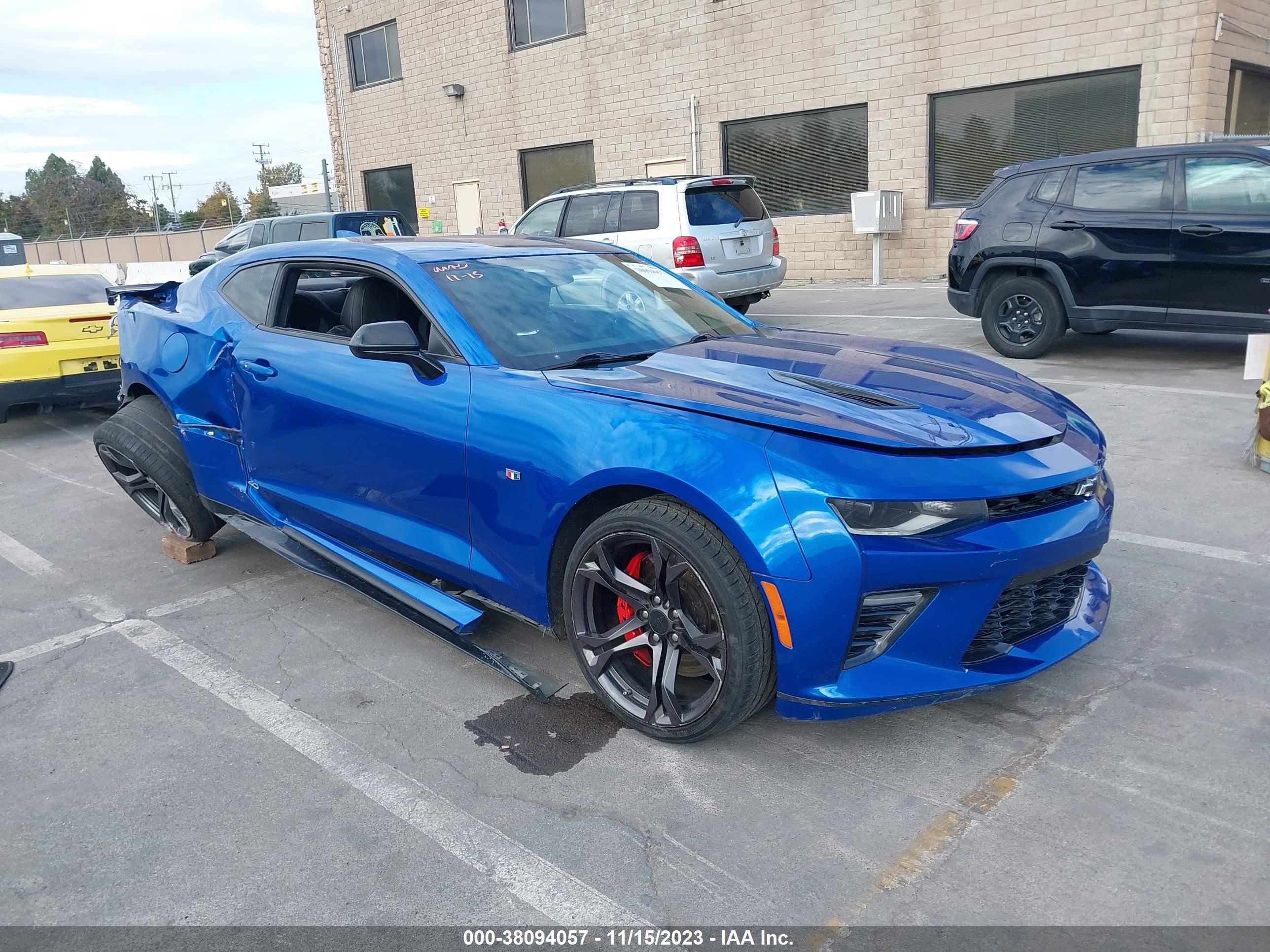 CHEVROLET CAMARO 2017 1g1fe1r78h0206253