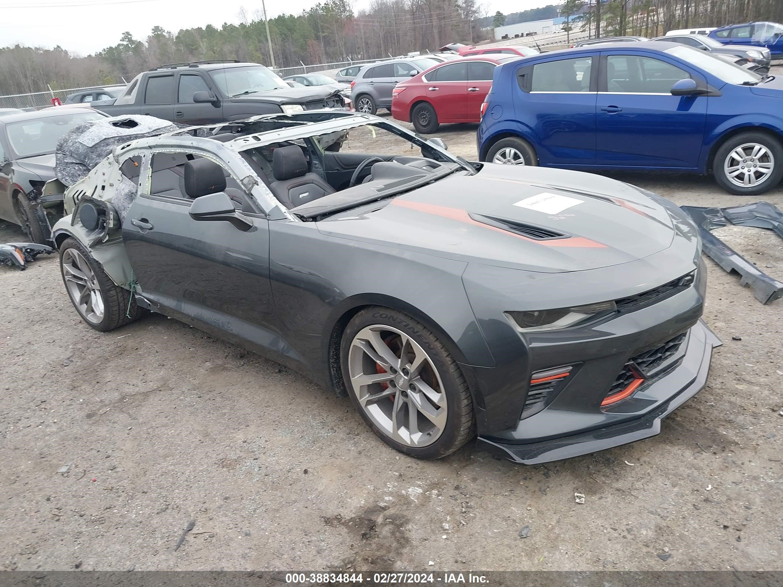 CHEVROLET CAMARO 2017 1g1fg1r75h0166451