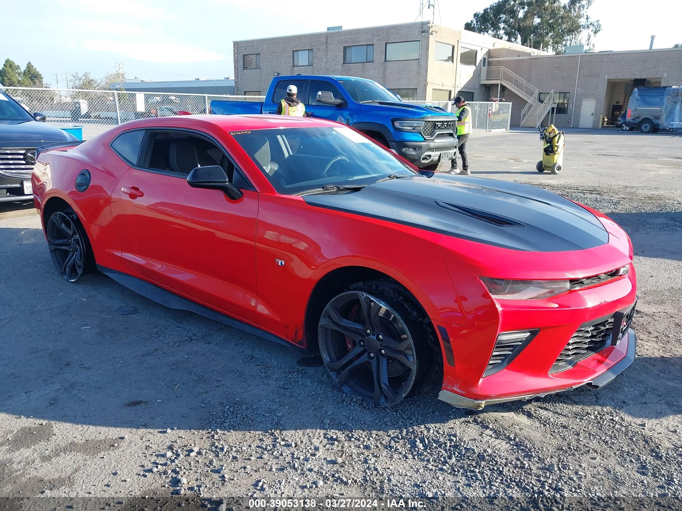 CHEVROLET CAMARO 2018 1g1fg1r78j0136396