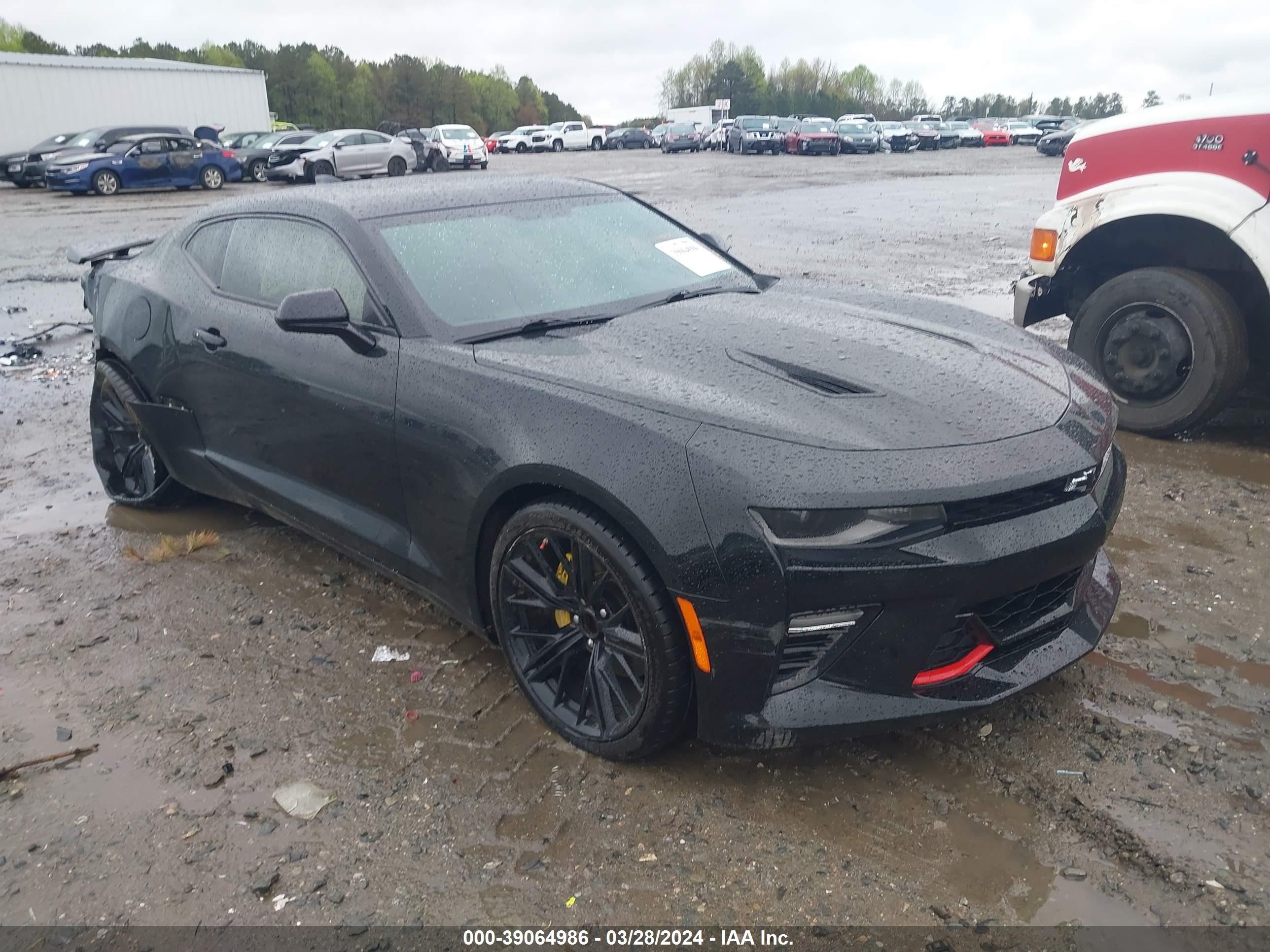 CHEVROLET CAMARO 2018 1g1fg1r78j0142229