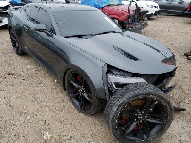 CHEVROLET CAMARO SS 2017 1g1fh1r71h0211592