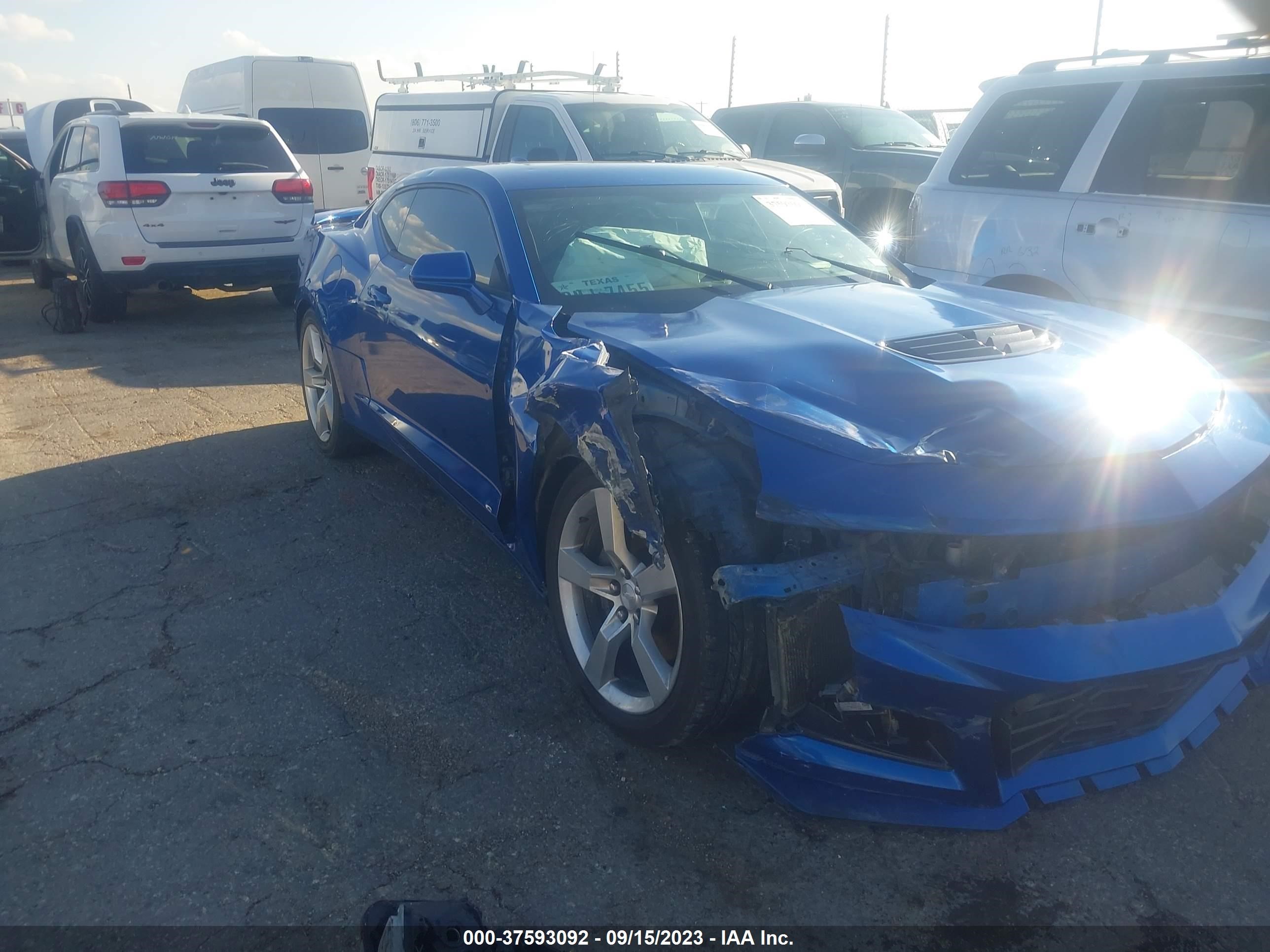 CHEVROLET CAMARO 2016 1g1fh1r76g0143417