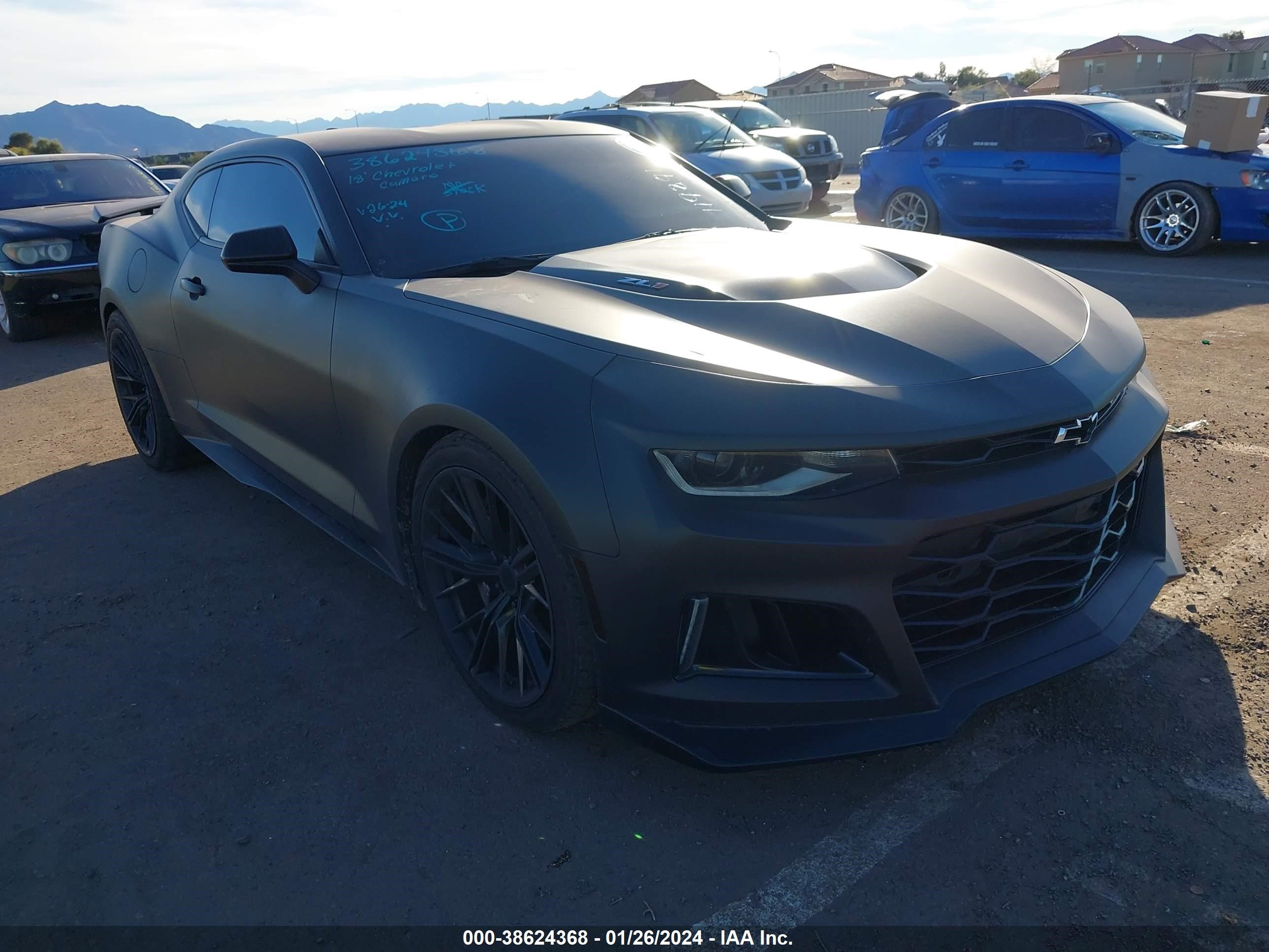 CHEVROLET CAMARO 2018 1g1fk1r62j0119891