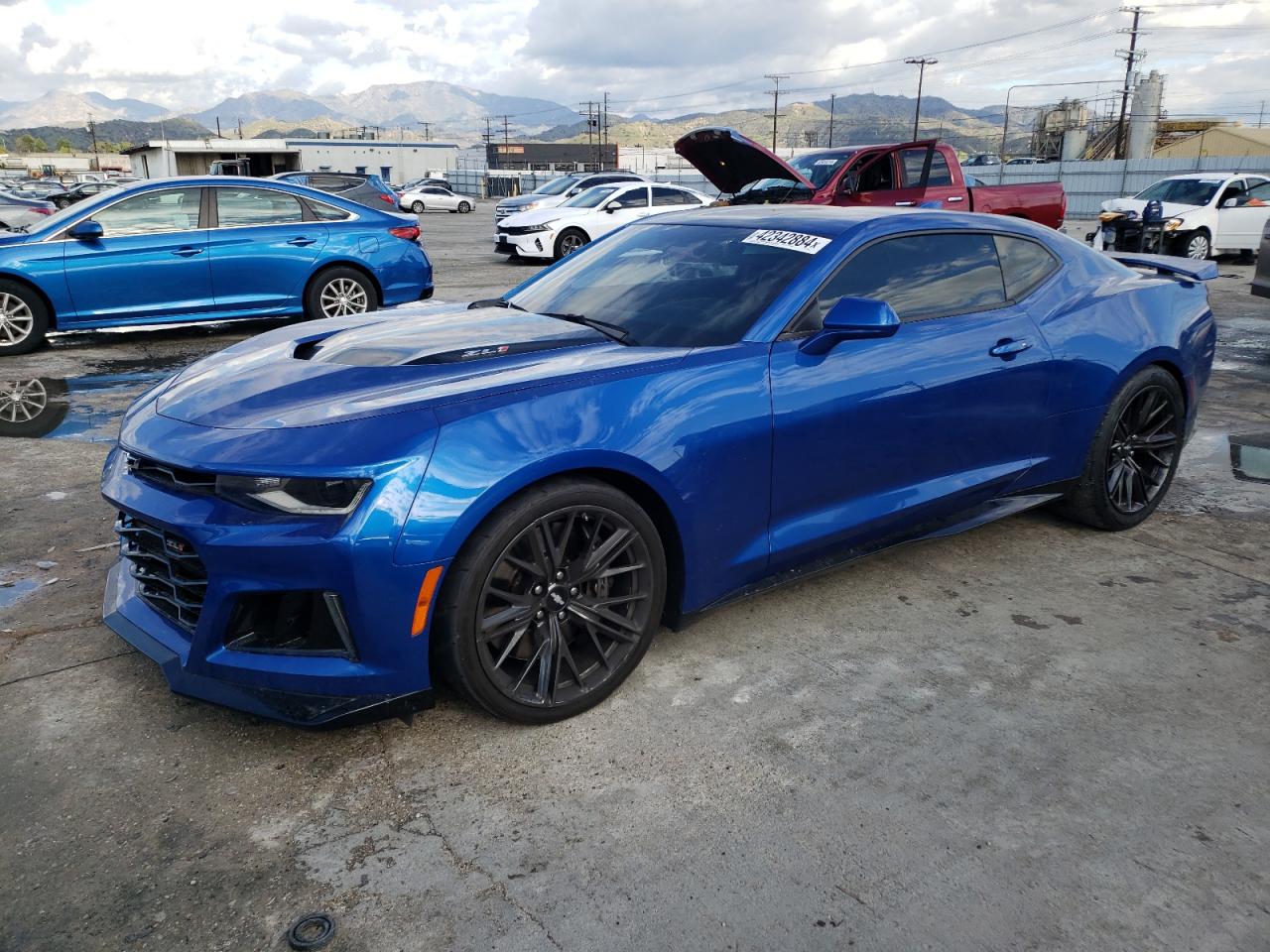 CHEVROLET CAMARO 2018 1g1fk1r63j0171059