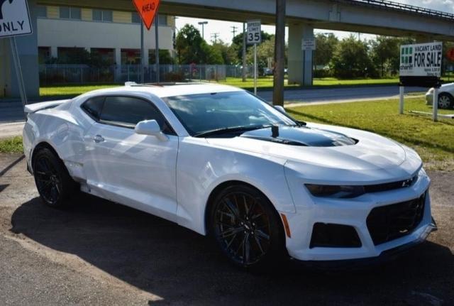 CHEVROLET CAMARO 2017 1g1fk1r67h0210150