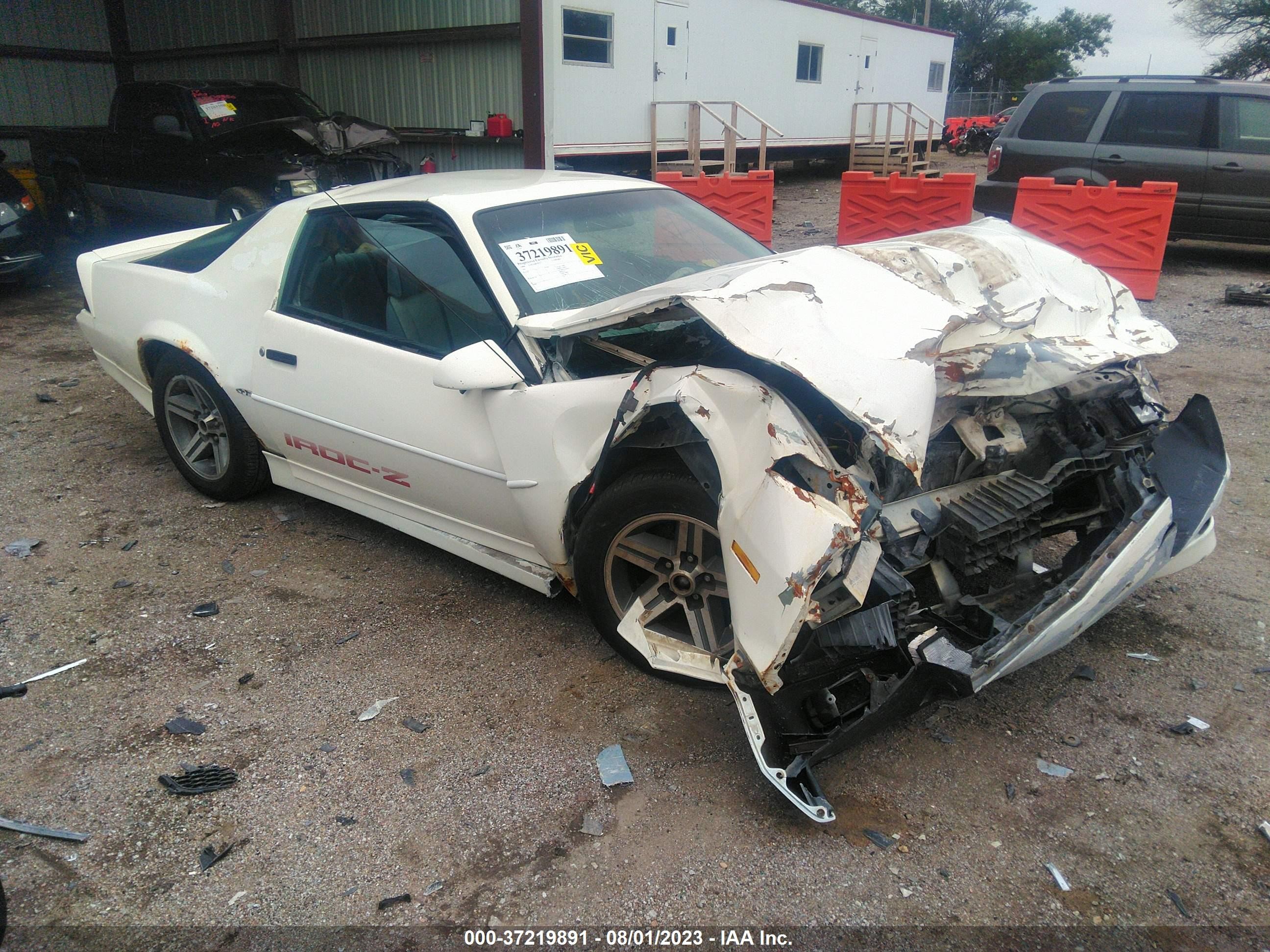 CHEVROLET CAMARO 1988 1g1fp21f9jl116195