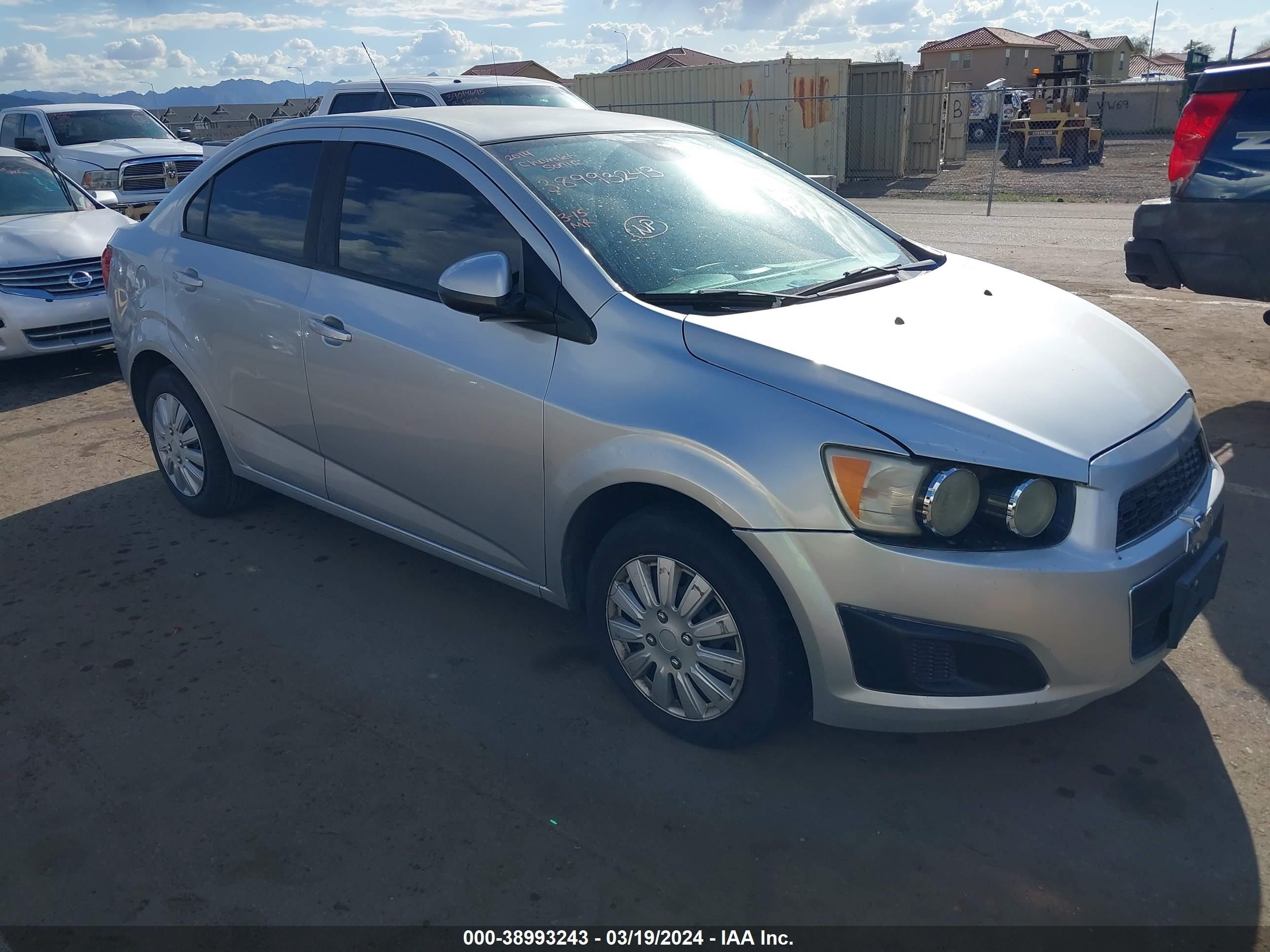 CHEVROLET SONIC 2014 1g1ja5sh4e4233440