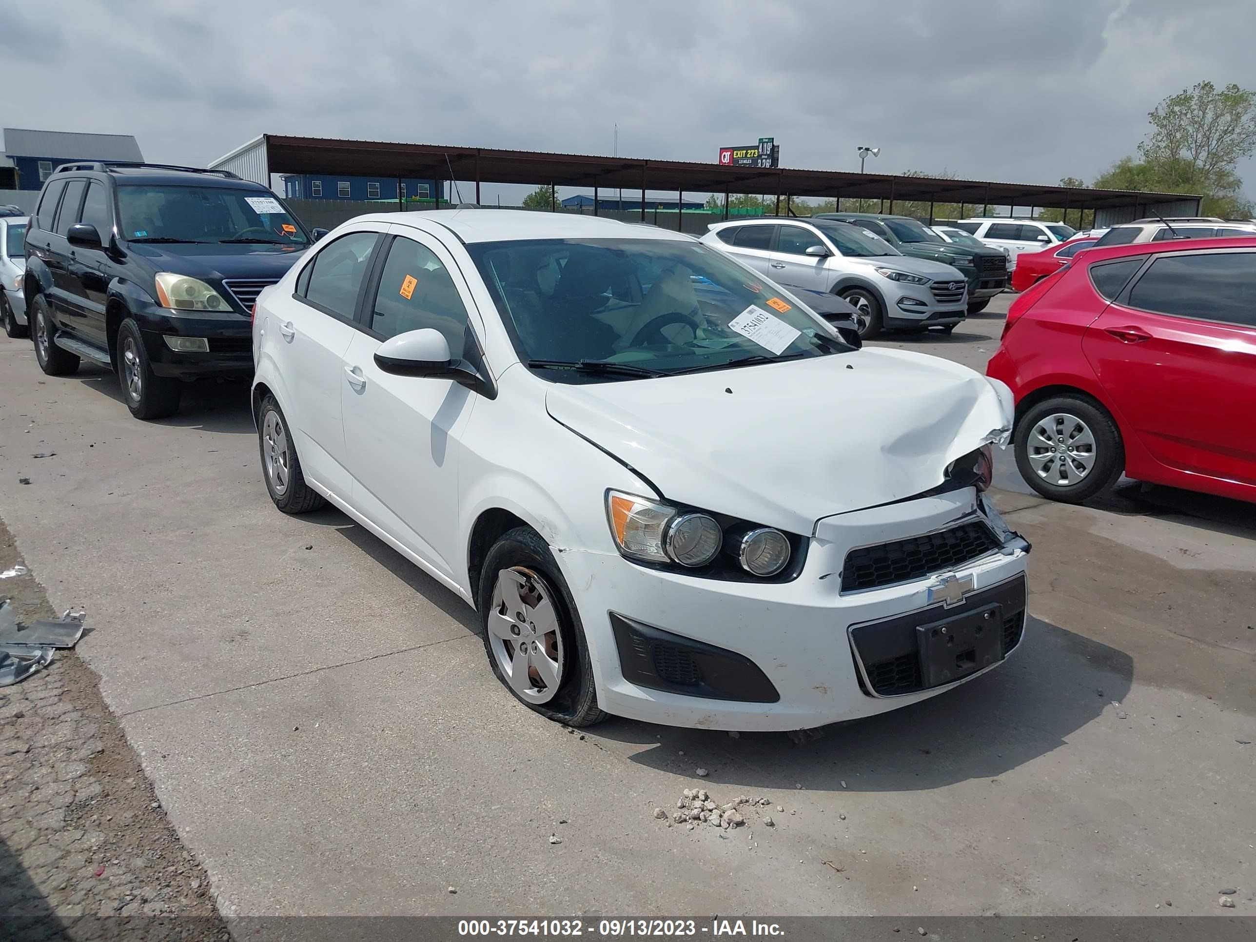 CHEVROLET SONIC 2015 1g1ja5sh4f4178134