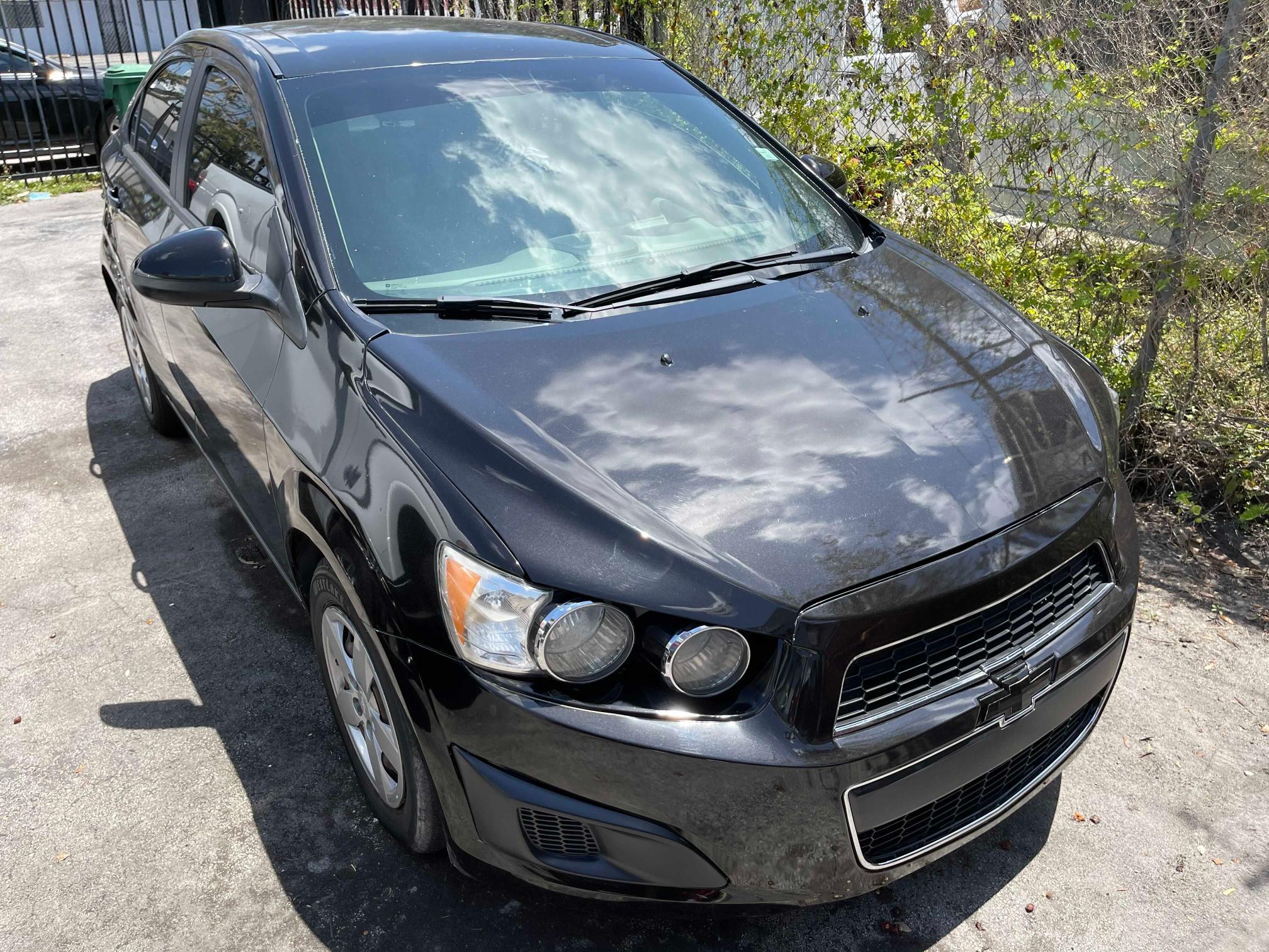 CHEVROLET SONIC LS 2014 1g1ja5sh7e4136149