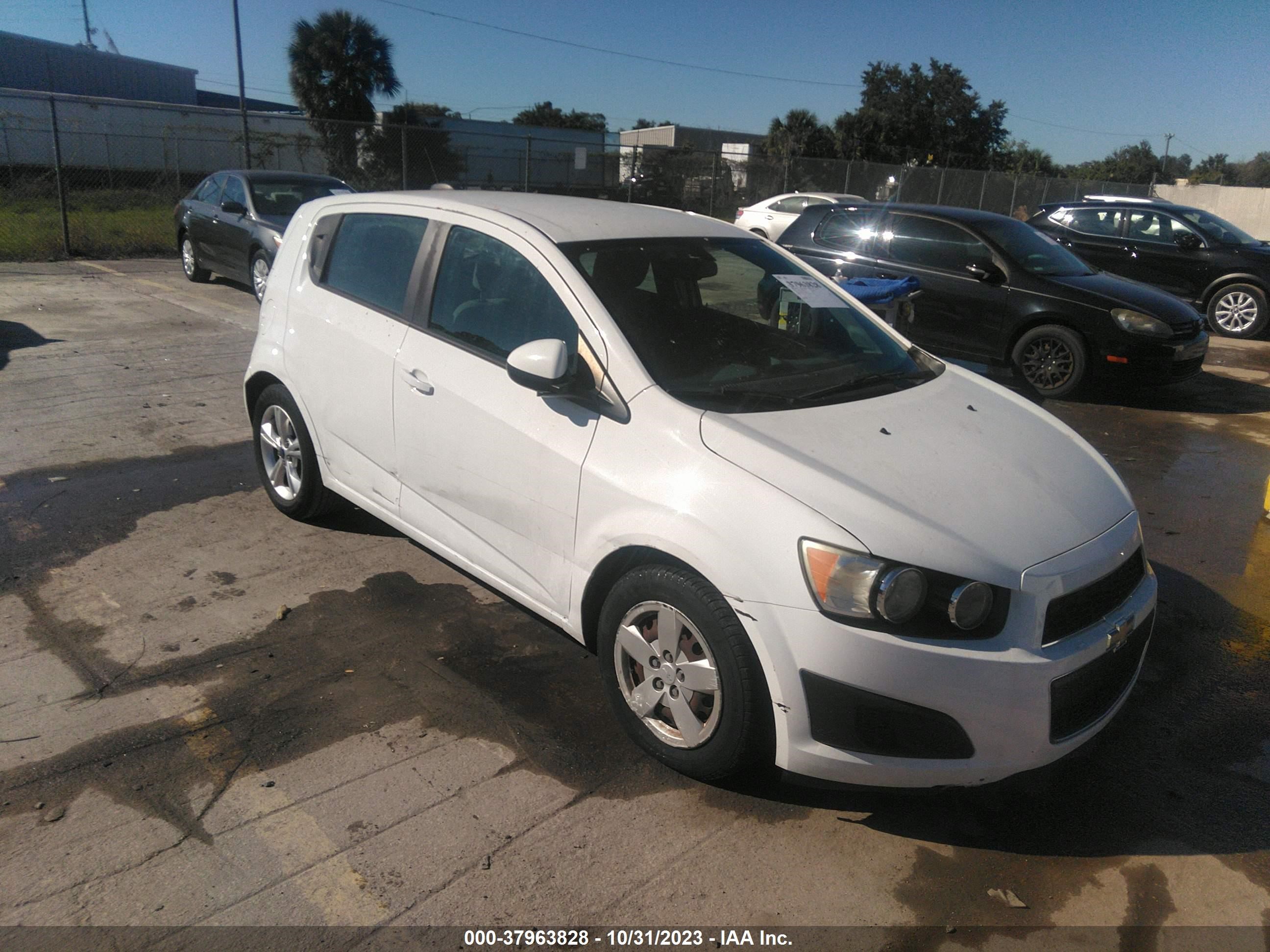 CHEVROLET SONIC 2016 1g1ja6sh0g4168384