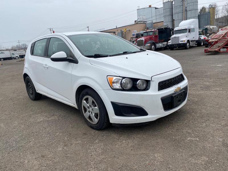 CHEVROLET SONIC LS 2015 1g1ja6sh8f4192236