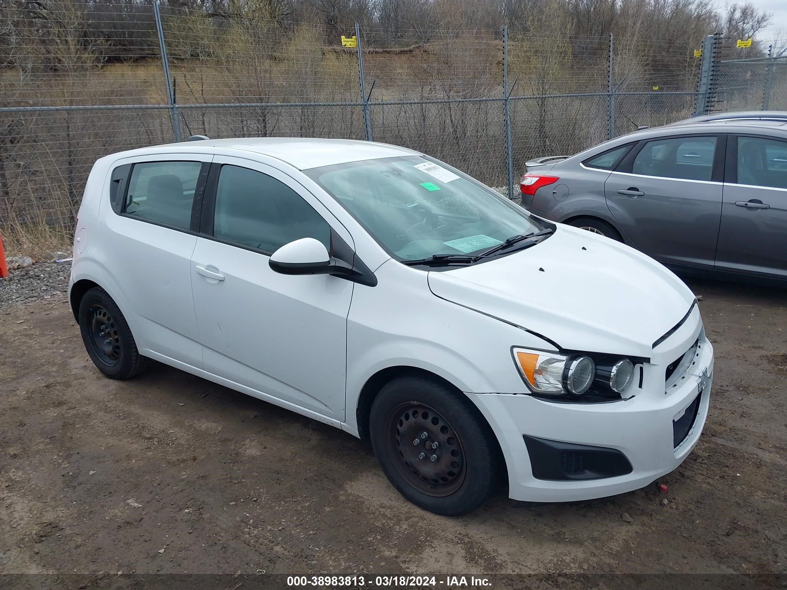 CHEVROLET SONIC 2016 1g1ja6shxg4174757