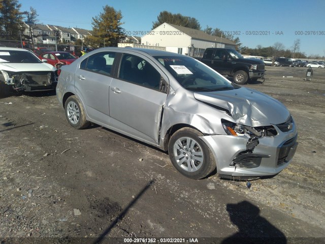 CHEVROLET SONIC 2018 1g1jb5sg3j4115068