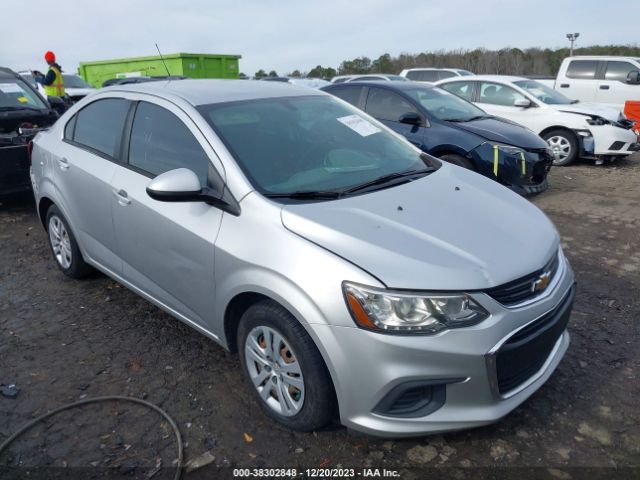 CHEVROLET SONIC 2017 1g1jb5sh2h4146119