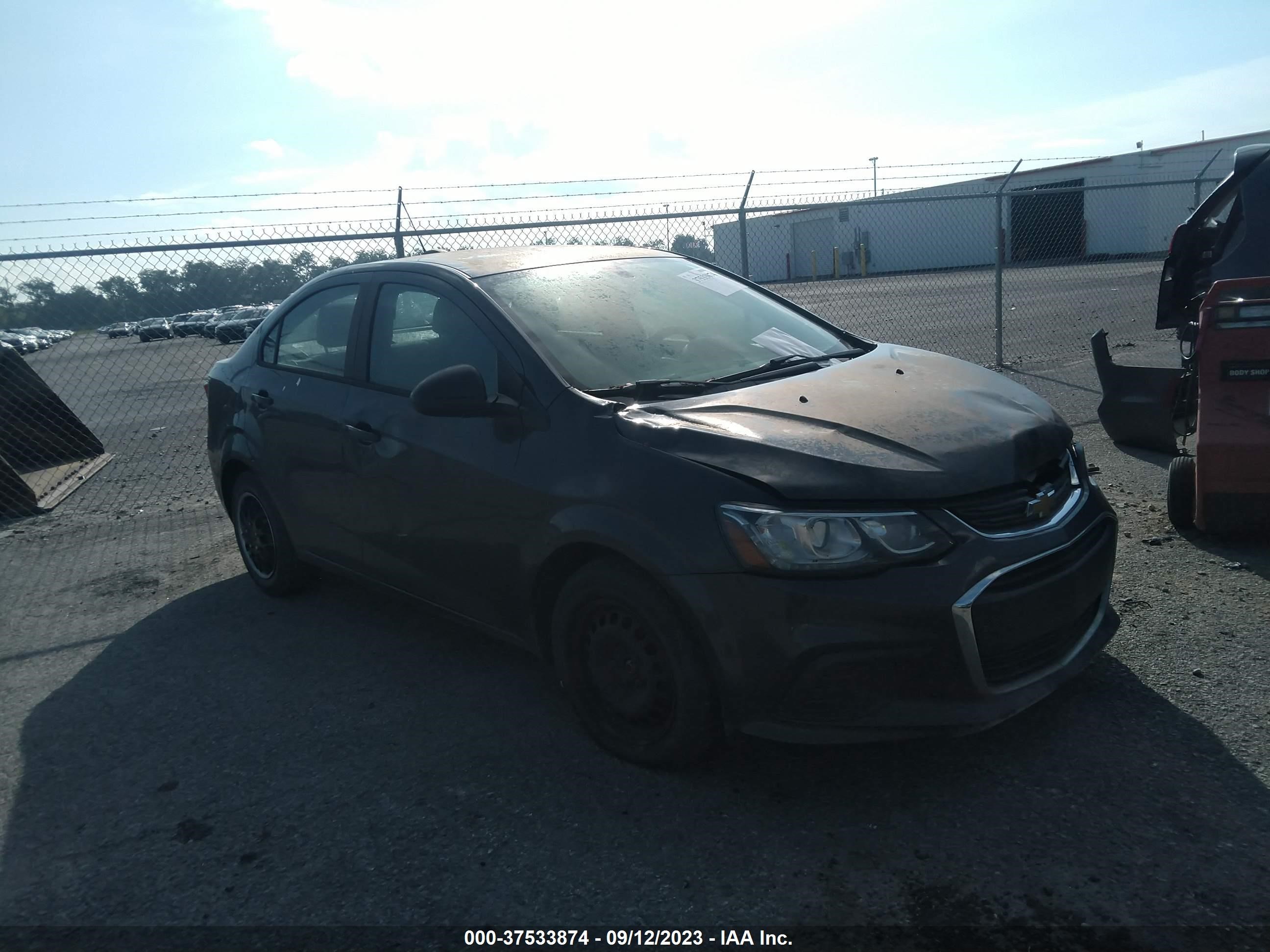 CHEVROLET SONIC 2017 1g1jb5sh6h4105024