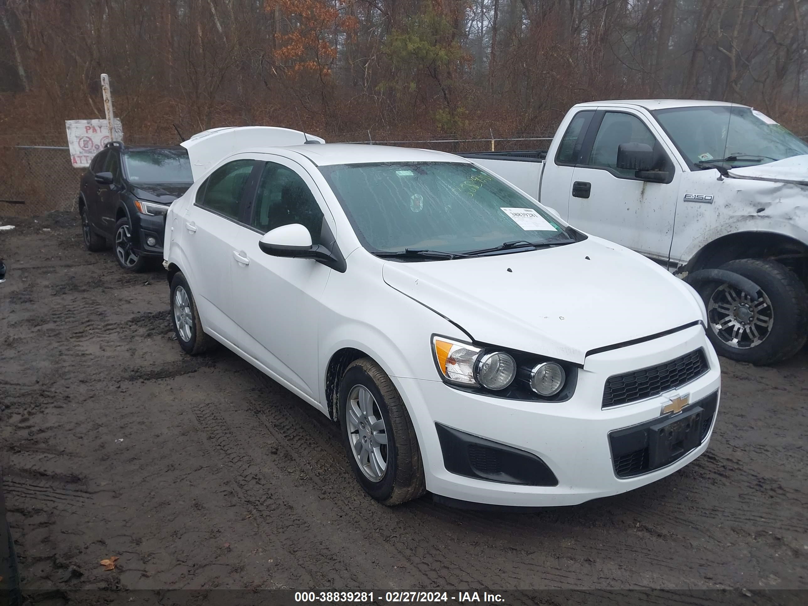 CHEVROLET SONIC 2015 1g1jc5sg1f4220924