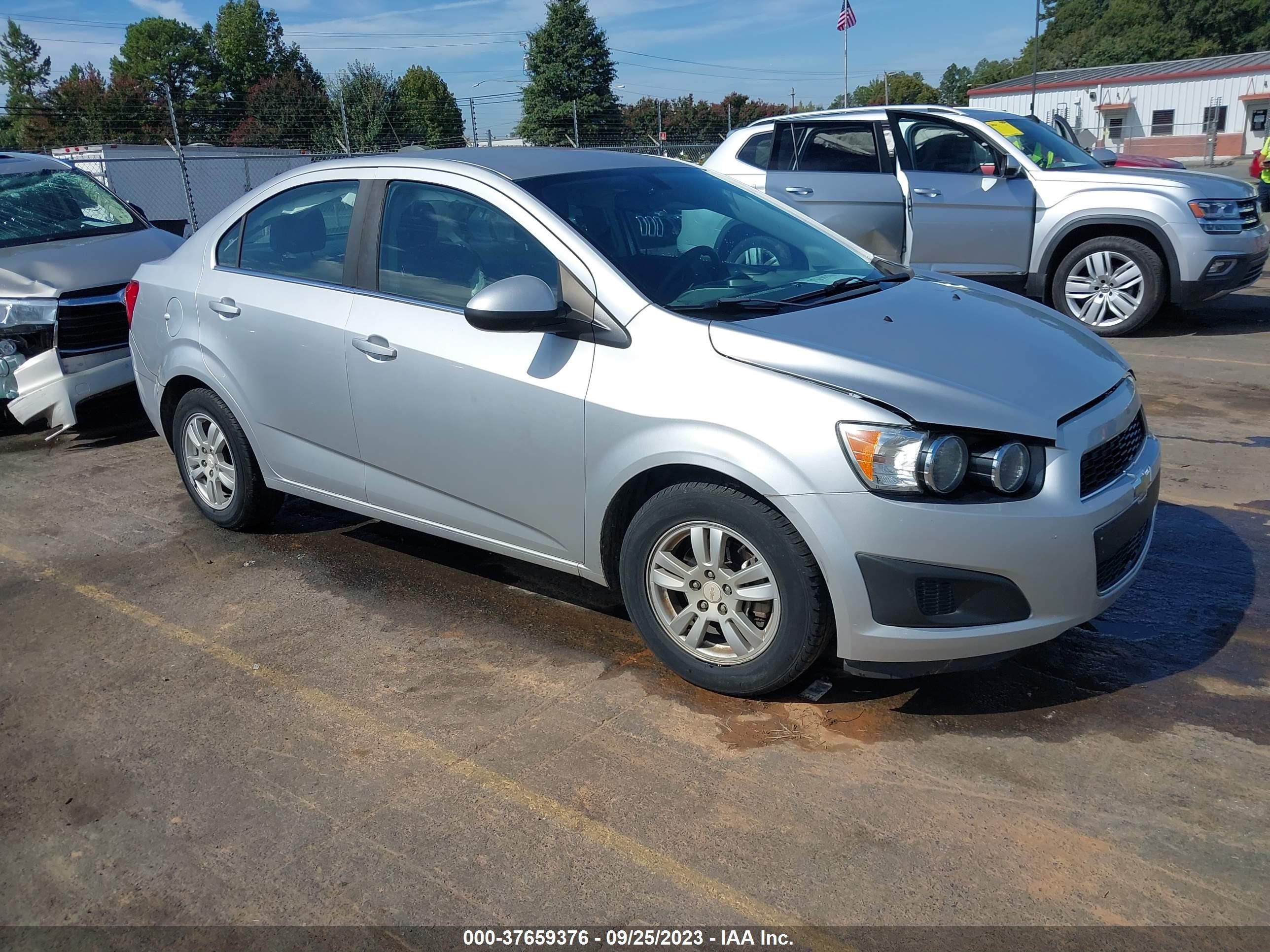 CHEVROLET SONIC 2016 1g1jc5sh2g4155740