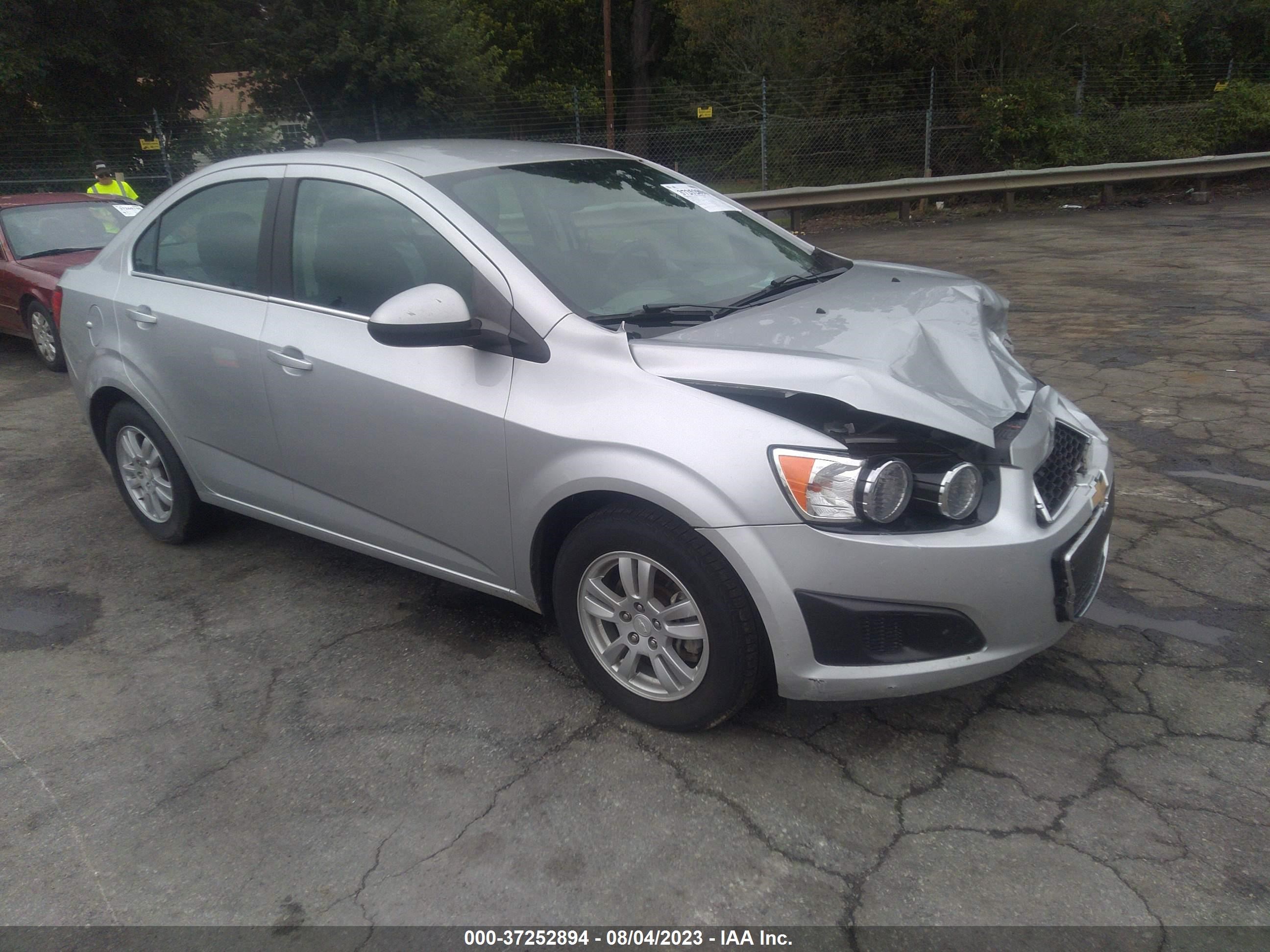 CHEVROLET SONIC 2015 1g1jc5sh3f4174649