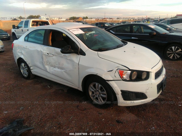 CHEVROLET SONIC 2013 1g1jc5sh5d4135526