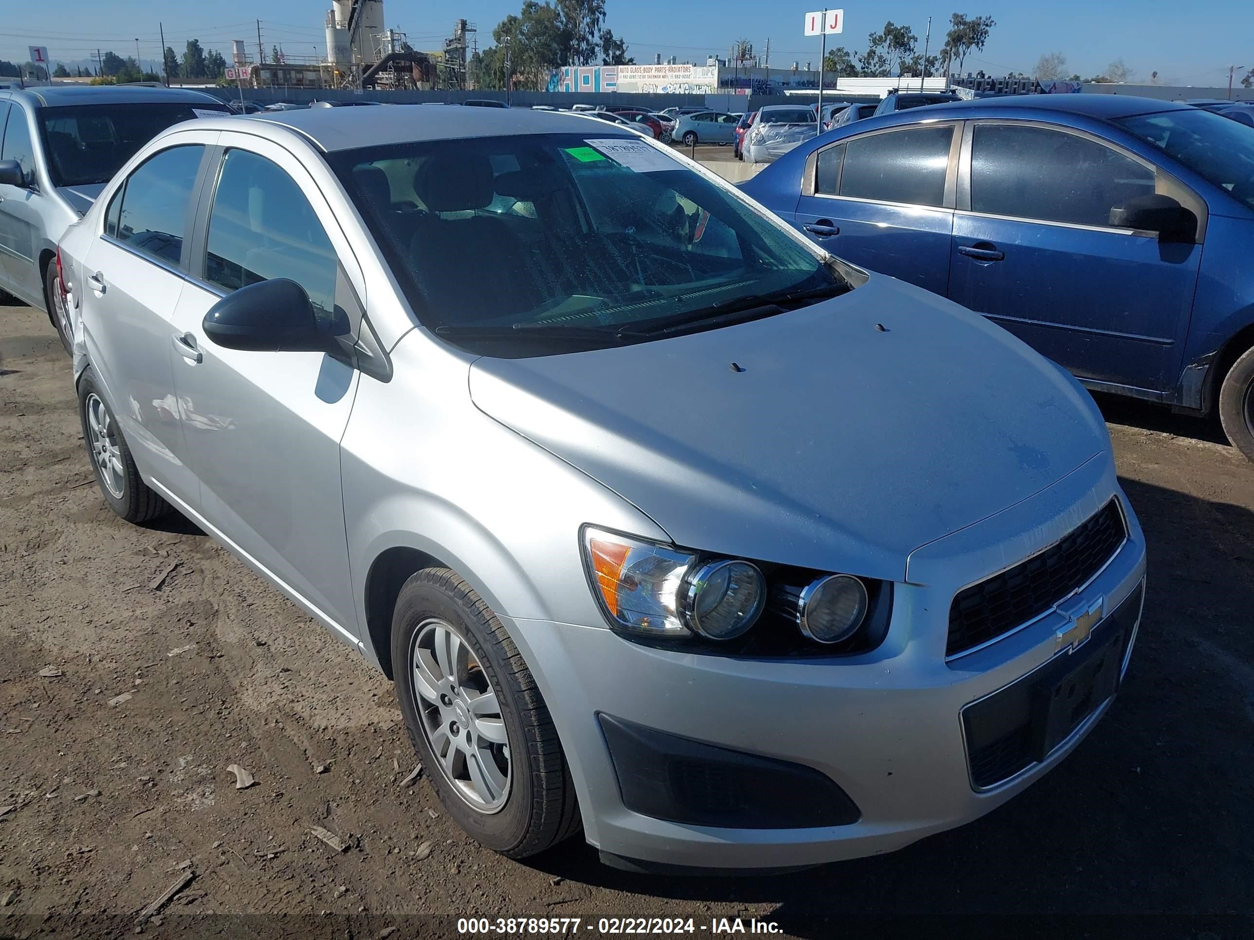 CHEVROLET SONIC 2015 1g1jc5sh9f4123866