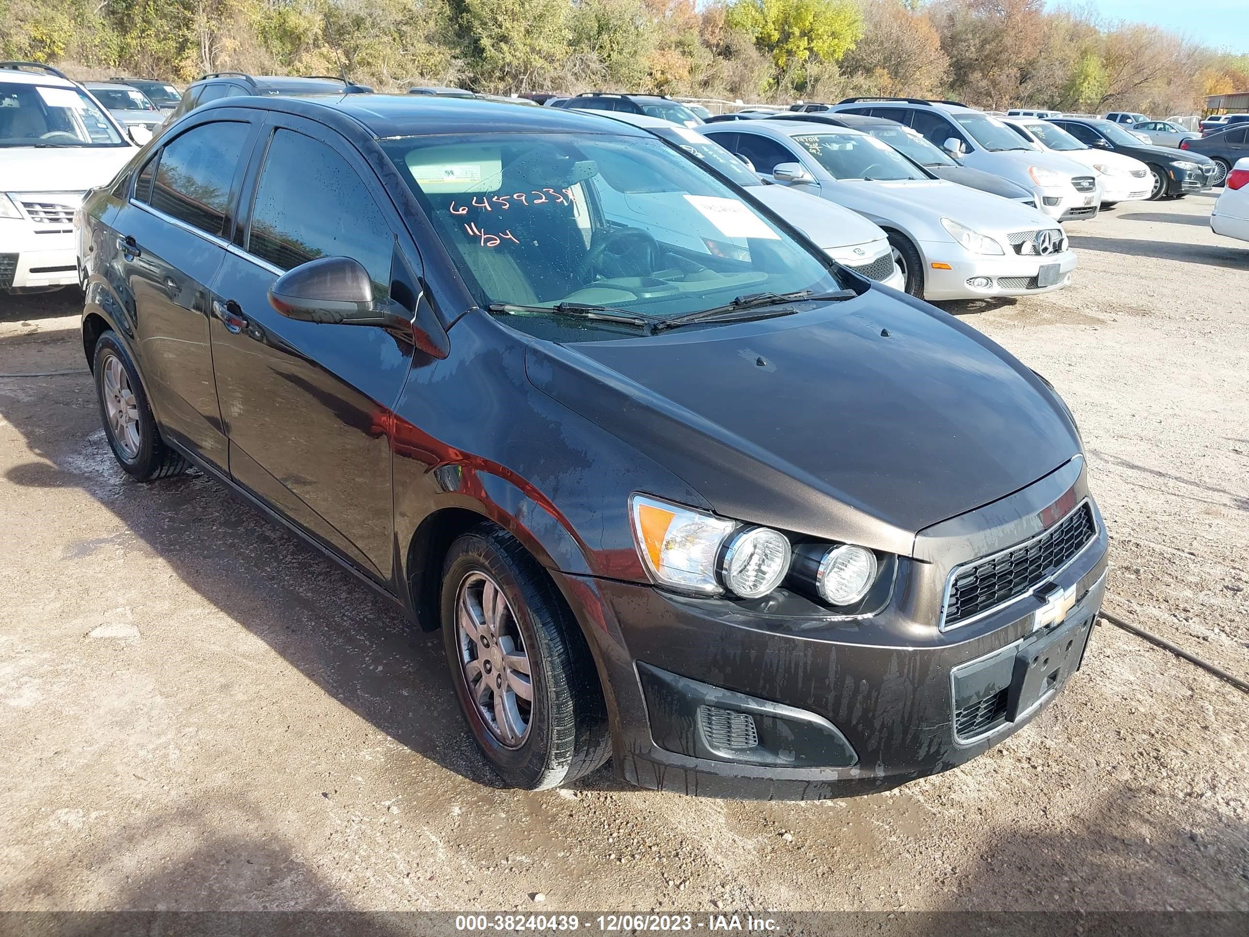 CHEVROLET SONIC 2015 1g1jc5shxf4143284