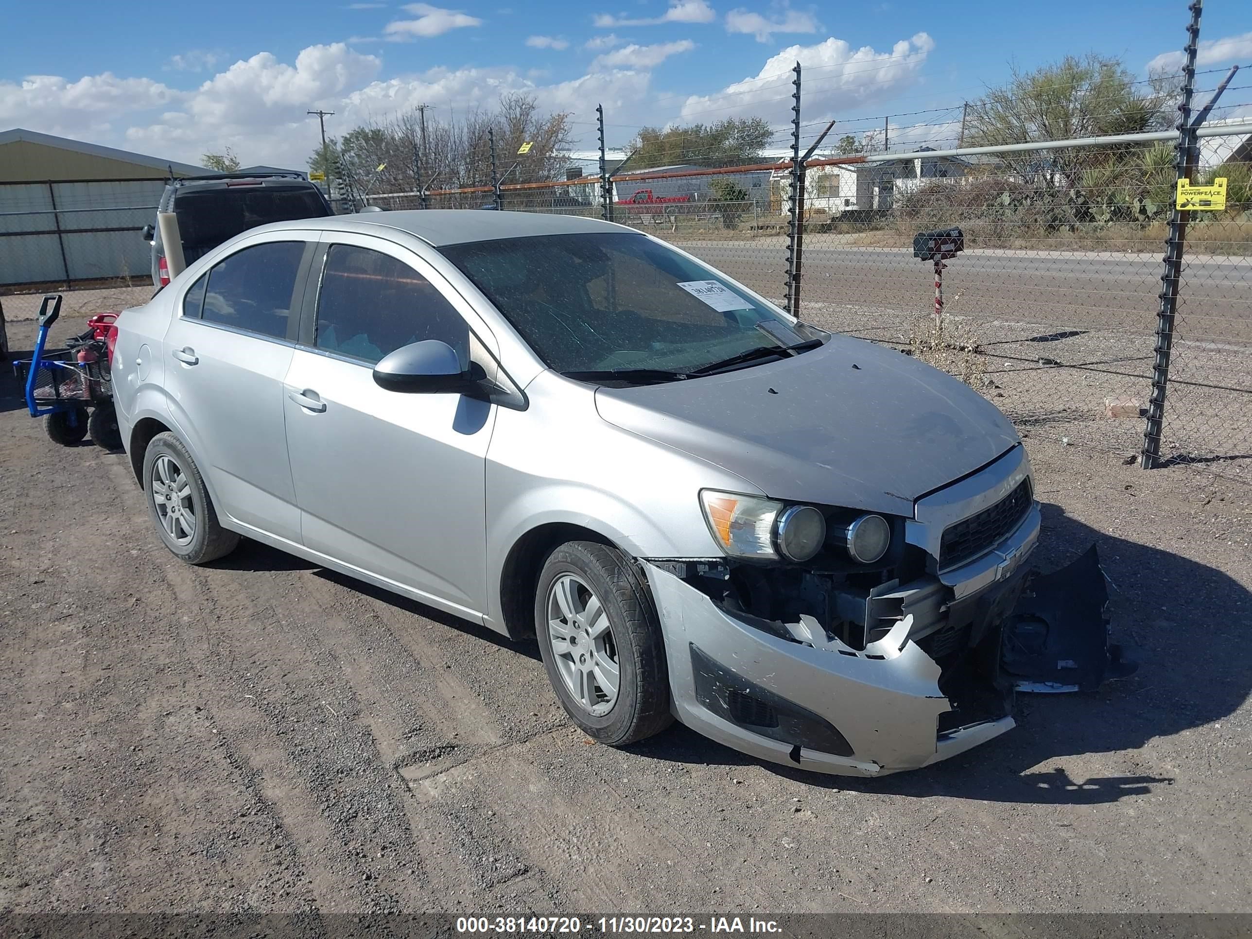 CHEVROLET SONIC 2015 1g1jc5shxf4160389