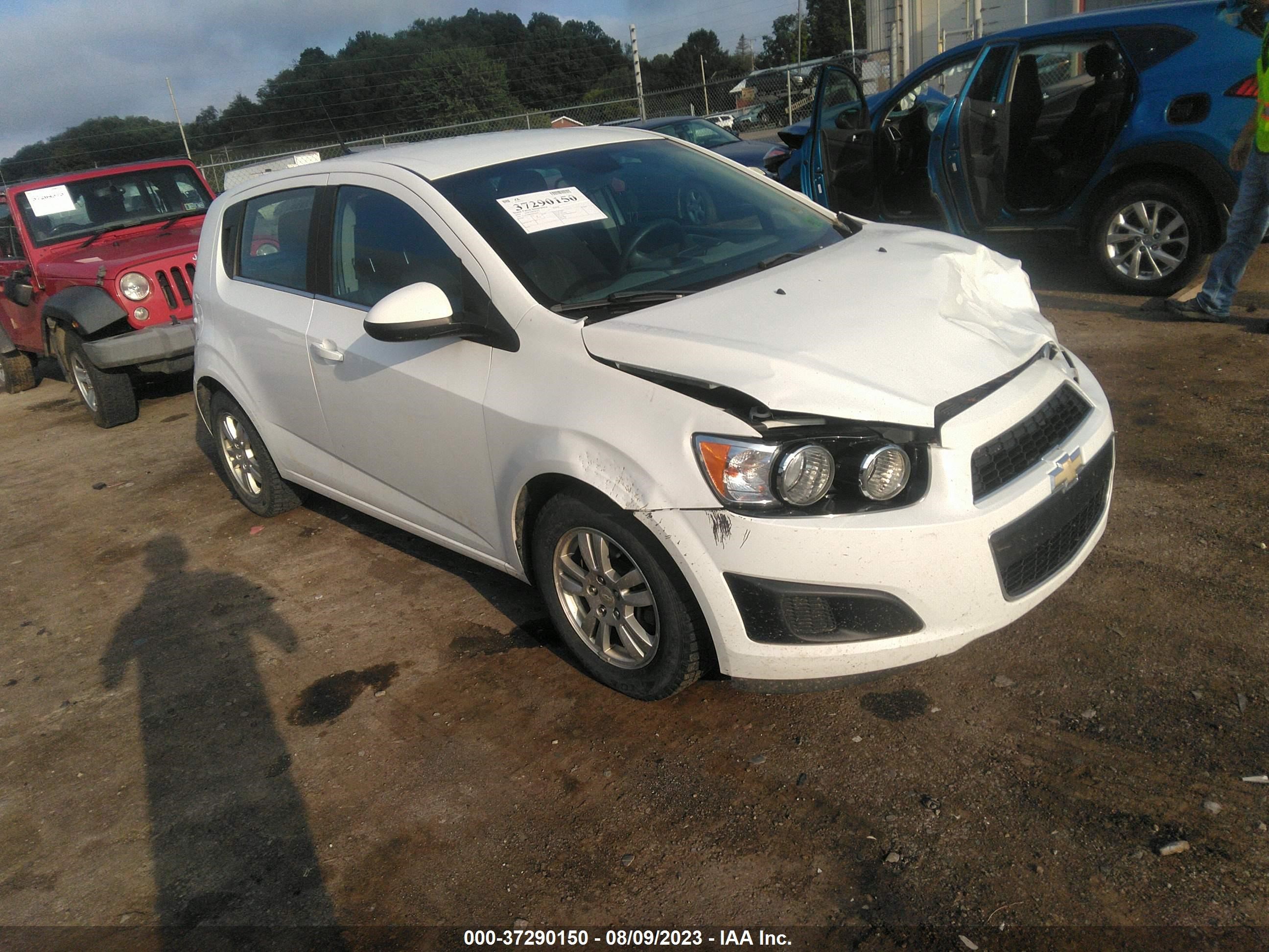 CHEVROLET SONIC 2013 1g1jc6sb0d4102659