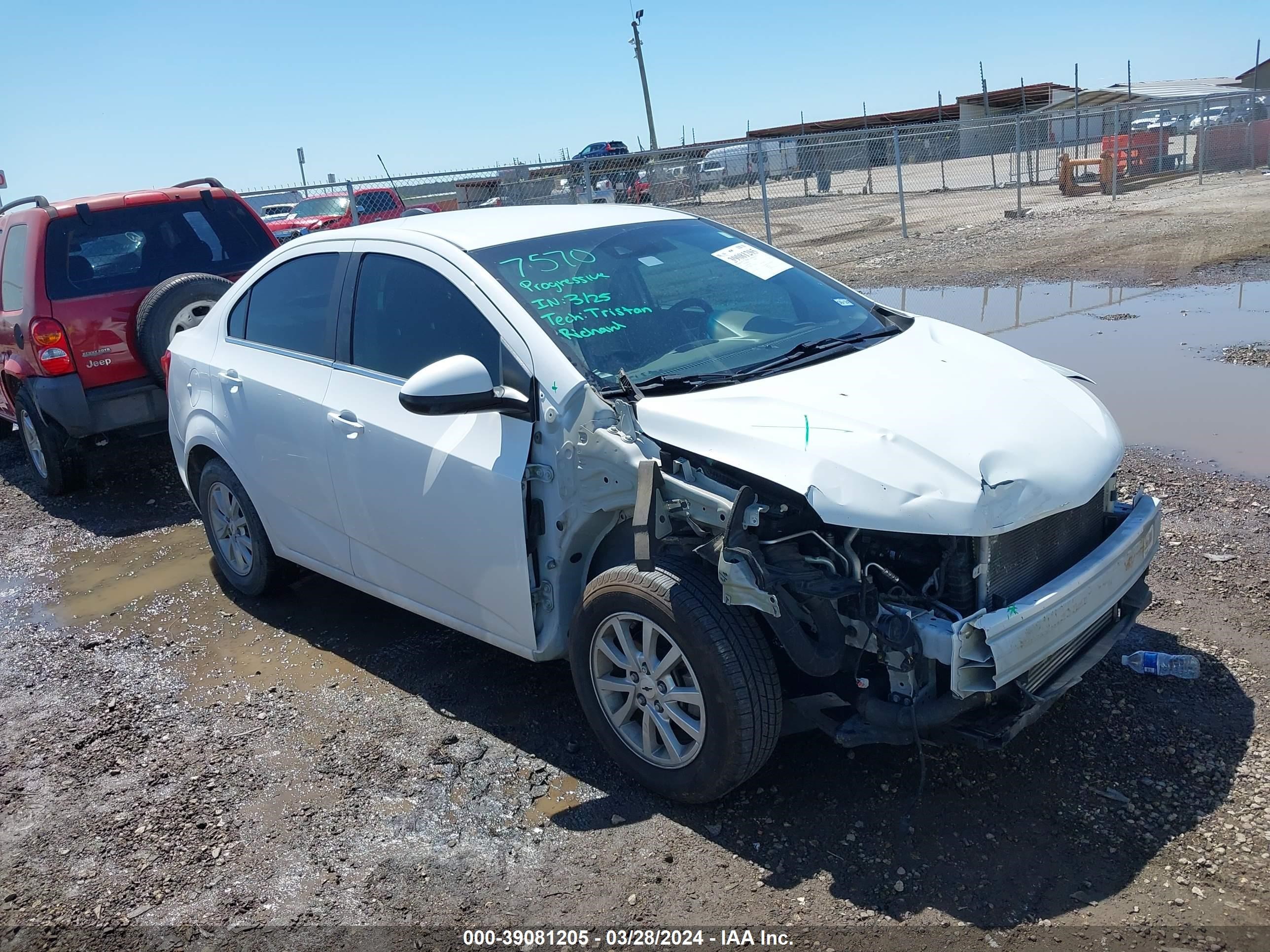 CHEVROLET SONIC 2019 1g1jd5sb7k4136540