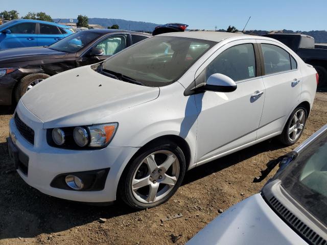 CHEVROLET SONIC 2015 1g1je5sb5f4139472